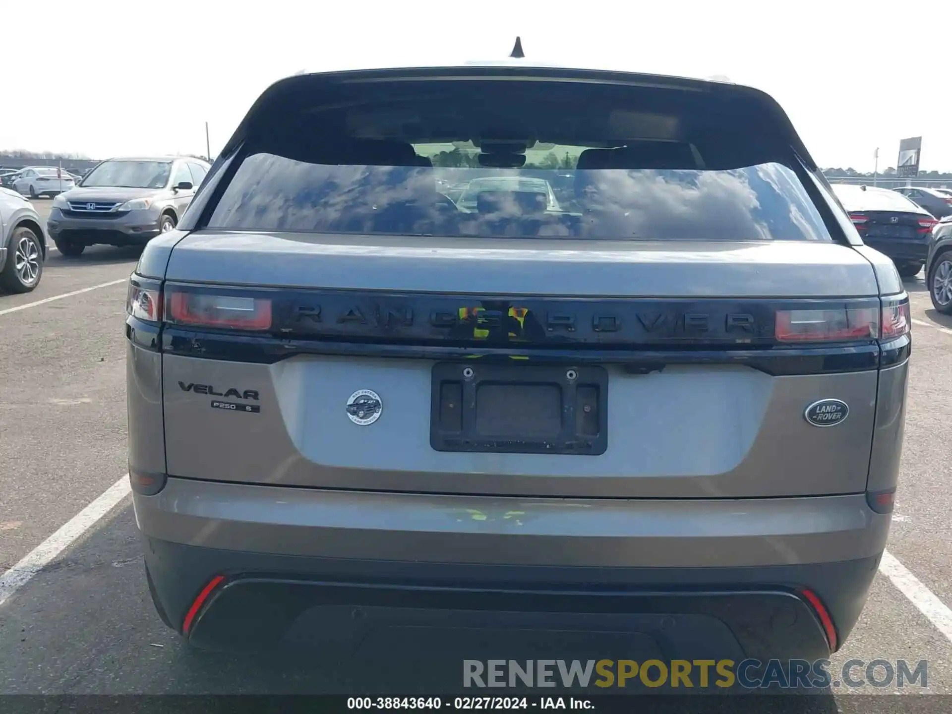 16 Photograph of a damaged car SALYB2EX2KA221068 LAND ROVER RANGE ROVER VELAR 2019