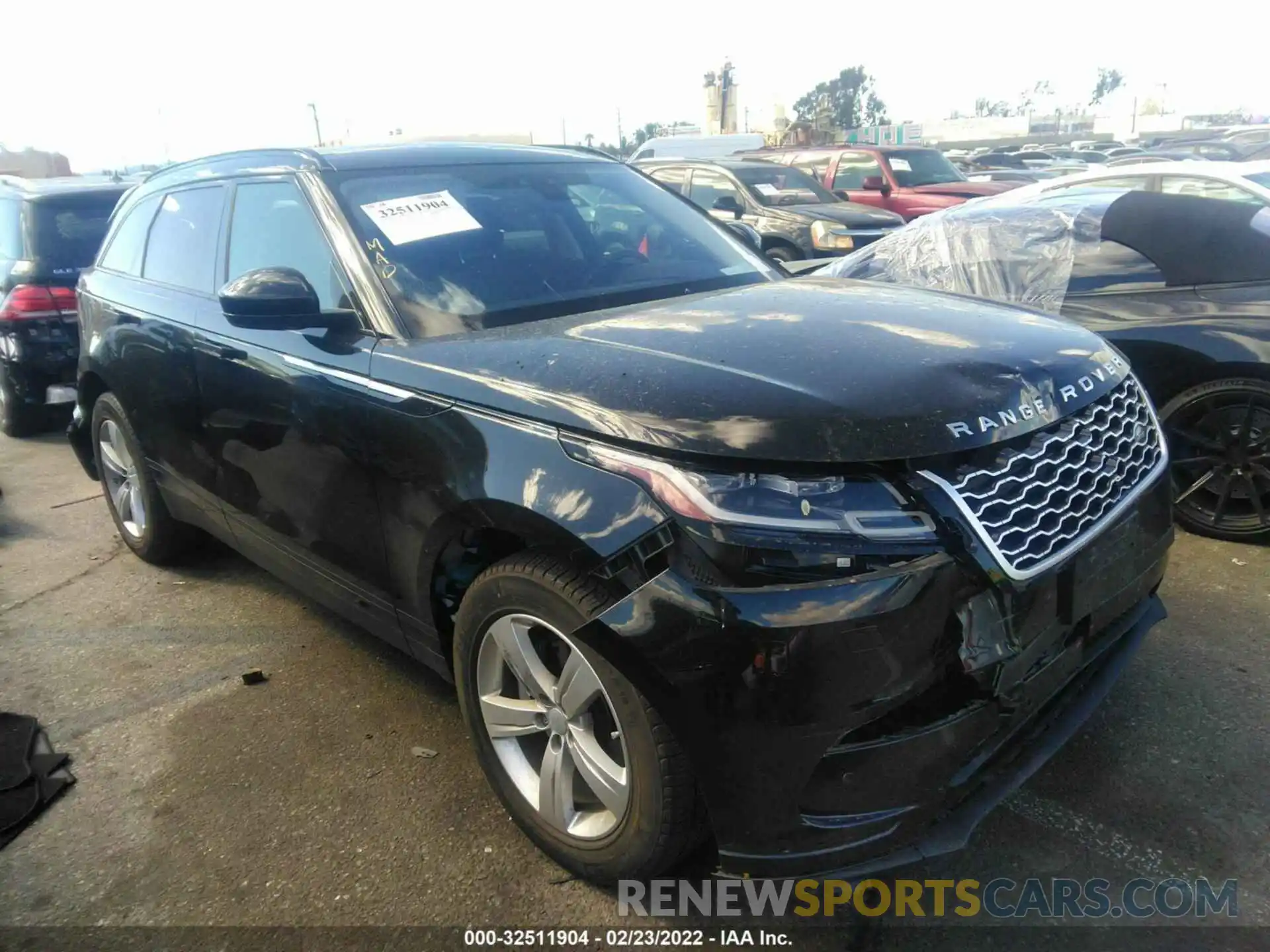 1 Photograph of a damaged car SALYB2EX3KA781830 LAND ROVER RANGE ROVER VELAR 2019