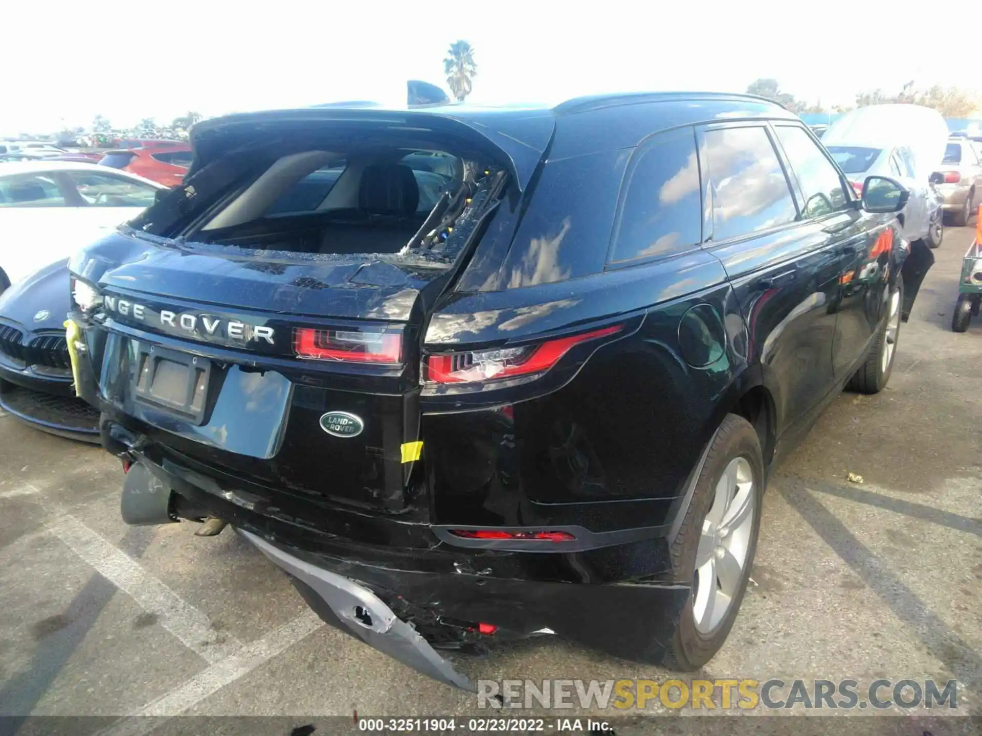 4 Photograph of a damaged car SALYB2EX3KA781830 LAND ROVER RANGE ROVER VELAR 2019