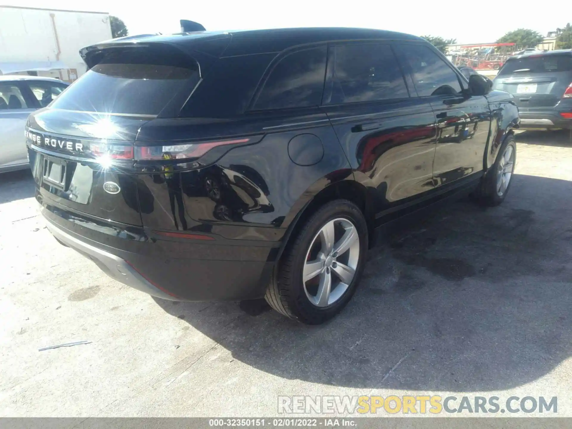 4 Photograph of a damaged car SALYB2EX3KA793248 LAND ROVER RANGE ROVER VELAR 2019