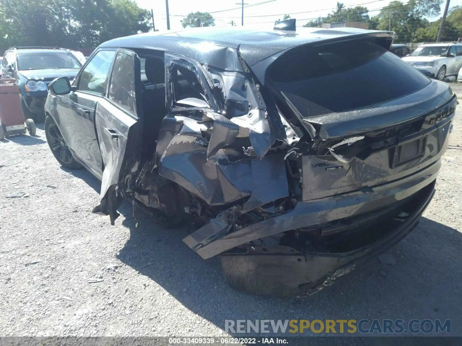 3 Photograph of a damaged car SALYB2EX4KA794828 LAND ROVER RANGE ROVER VELAR 2019