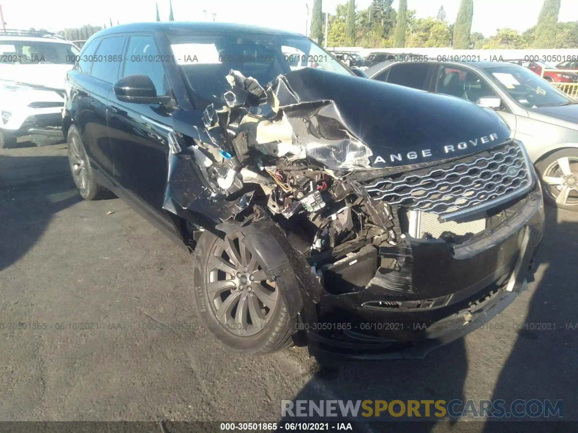 1 Photograph of a damaged car SALYB2EX6KA209697 LAND ROVER RANGE ROVER VELAR 2019