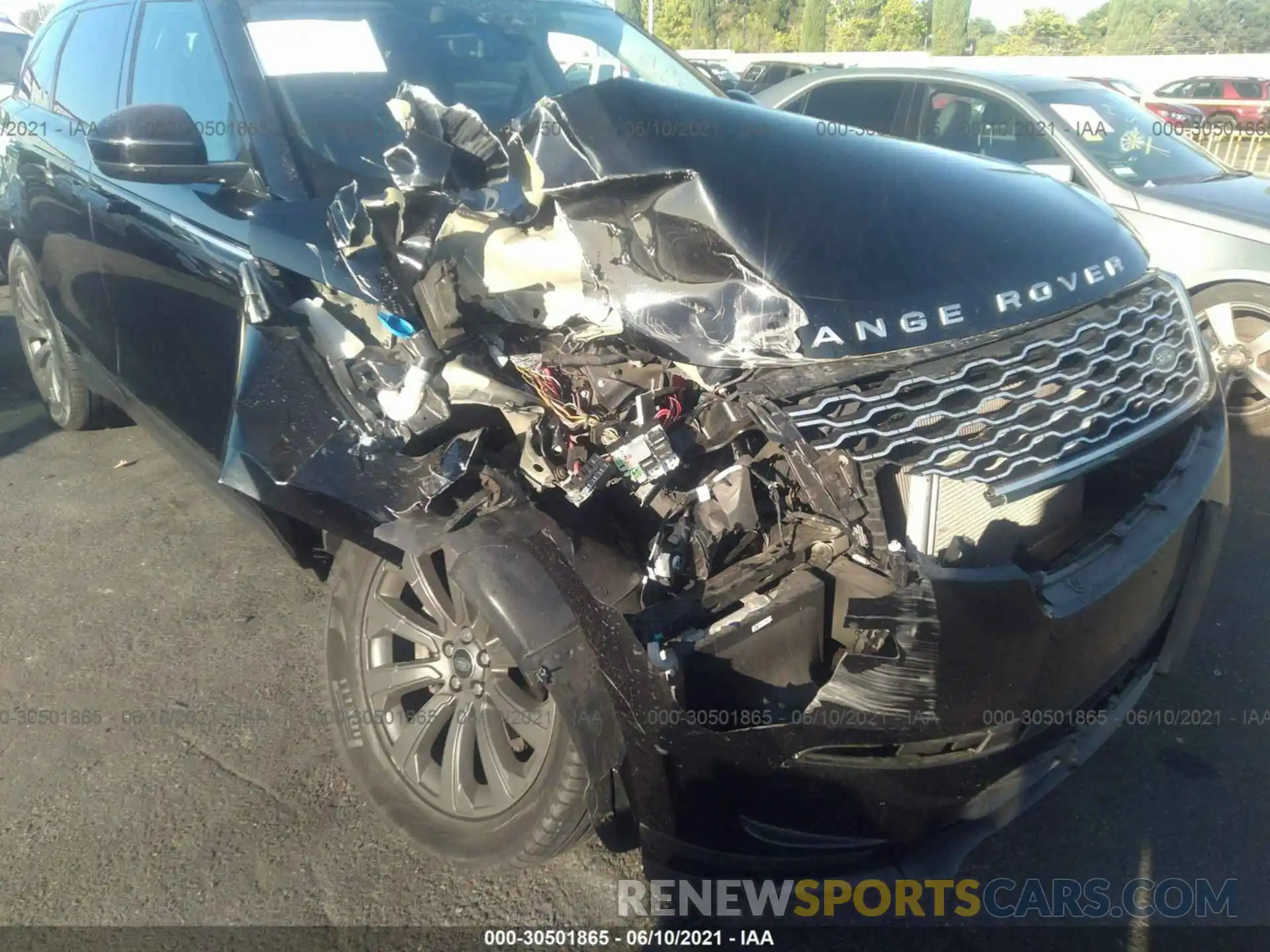 6 Photograph of a damaged car SALYB2EX6KA209697 LAND ROVER RANGE ROVER VELAR 2019