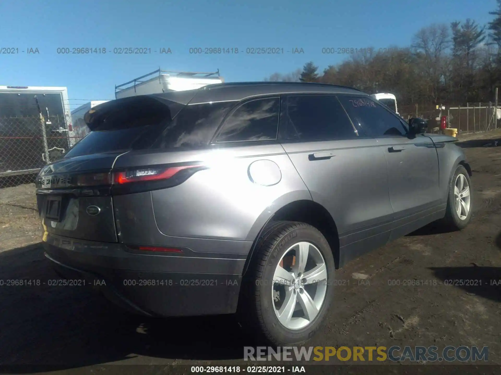 4 Photograph of a damaged car SALYB2EX6KA791705 LAND ROVER RANGE ROVER VELAR 2019