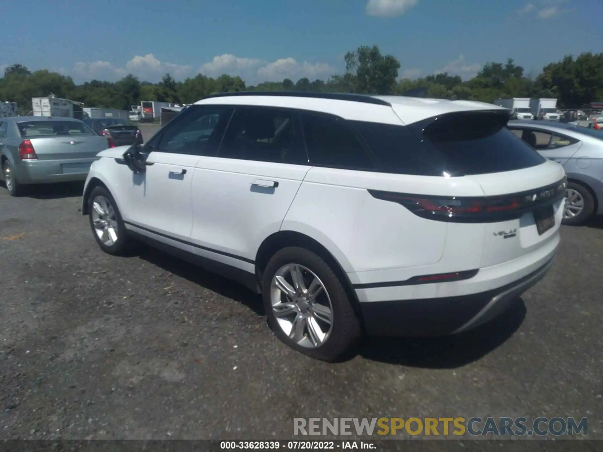 3 Photograph of a damaged car SALYB2EX7KA203617 LAND ROVER RANGE ROVER VELAR 2019