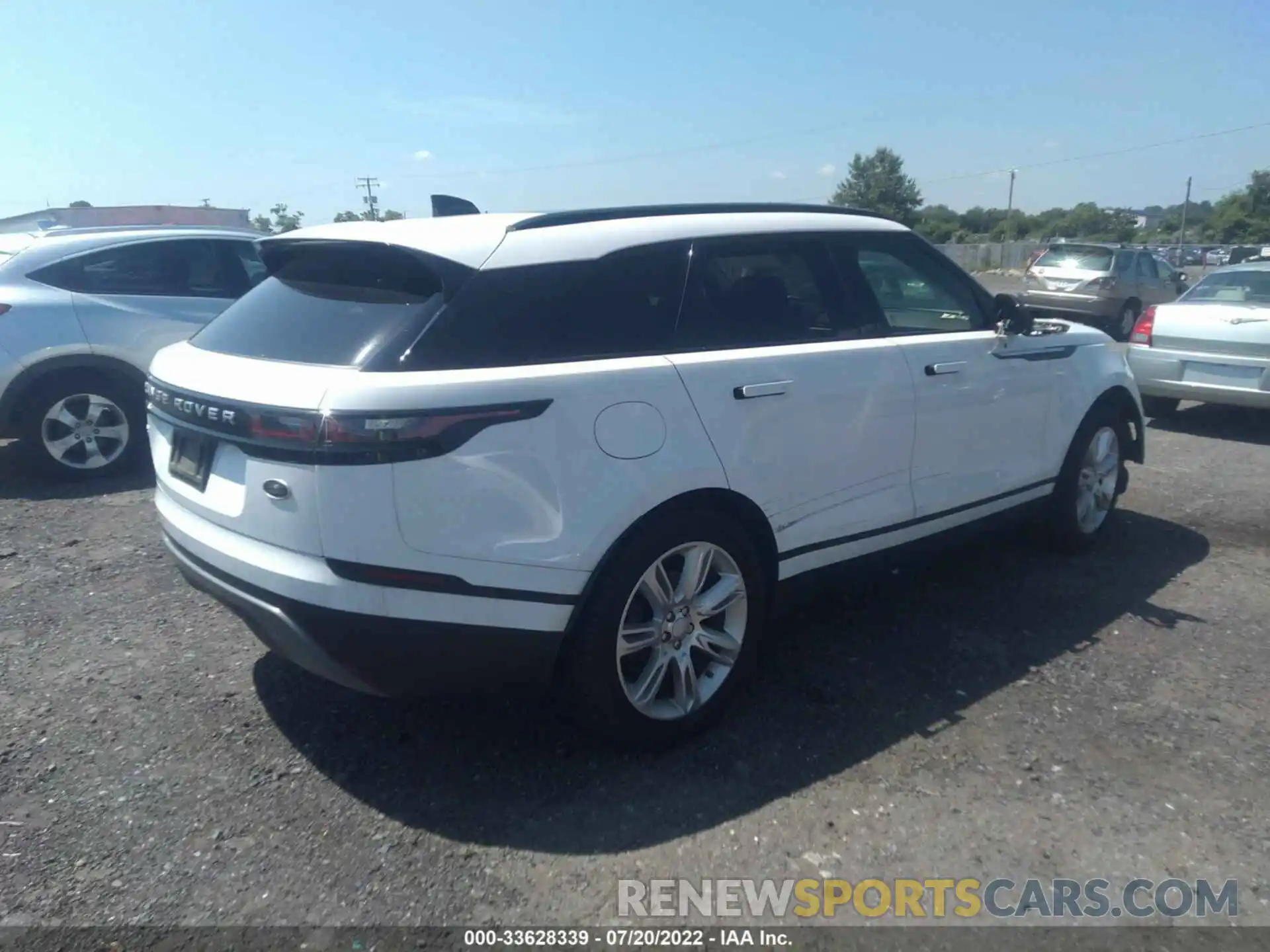 4 Photograph of a damaged car SALYB2EX7KA203617 LAND ROVER RANGE ROVER VELAR 2019