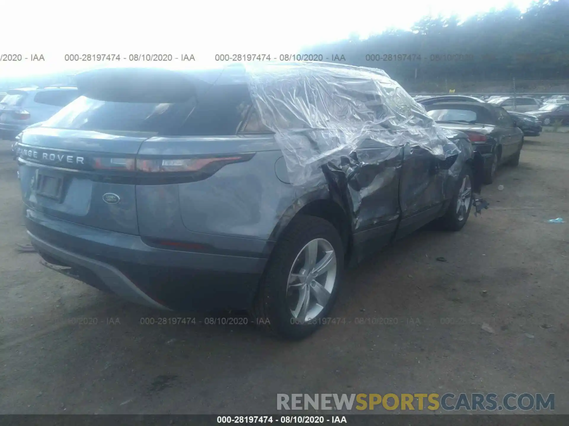 4 Photograph of a damaged car SALYB2EX8KA214657 LAND ROVER RANGE ROVER VELAR 2019