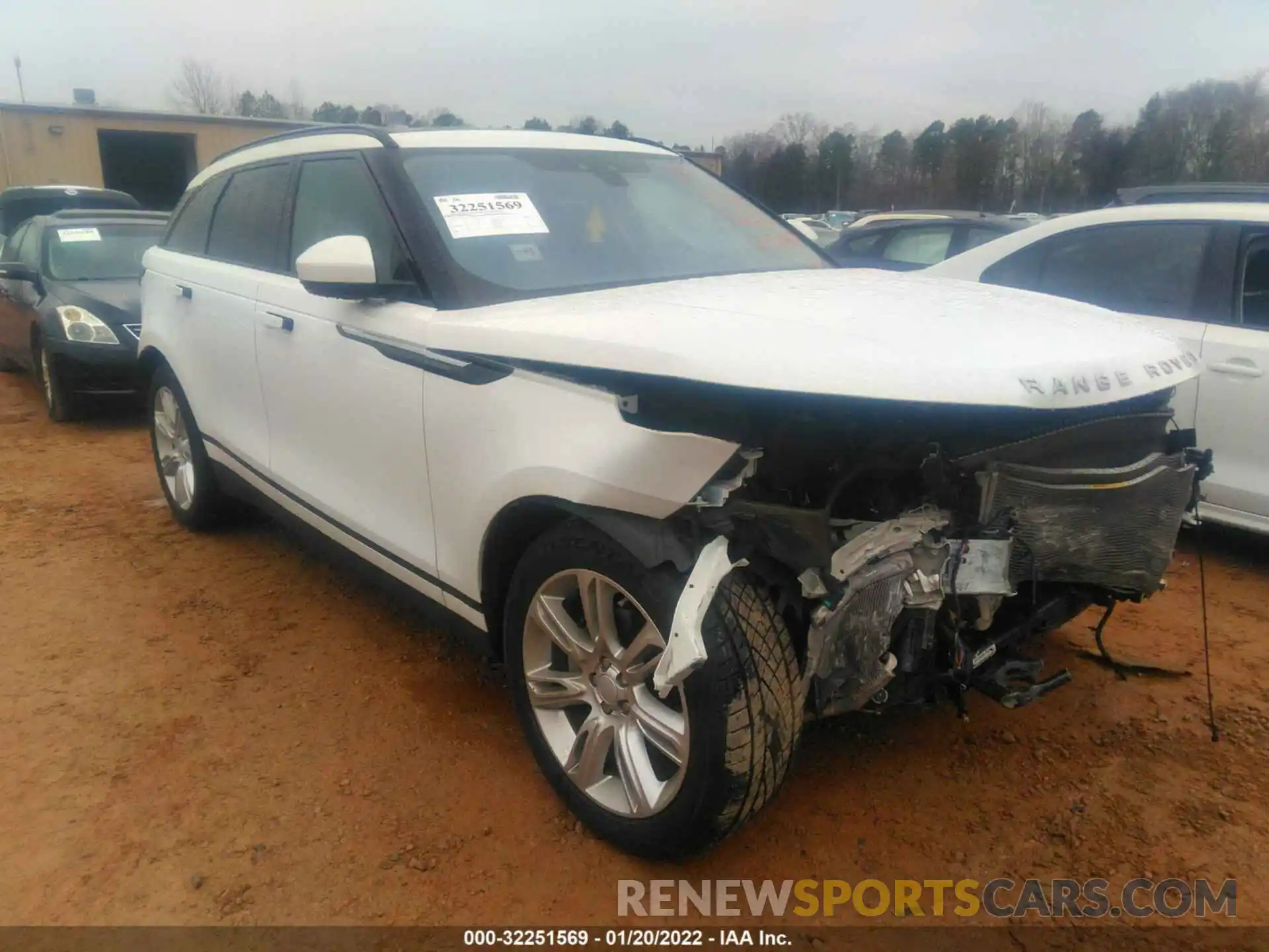 1 Photograph of a damaged car SALYB2EX8KA781225 LAND ROVER RANGE ROVER VELAR 2019