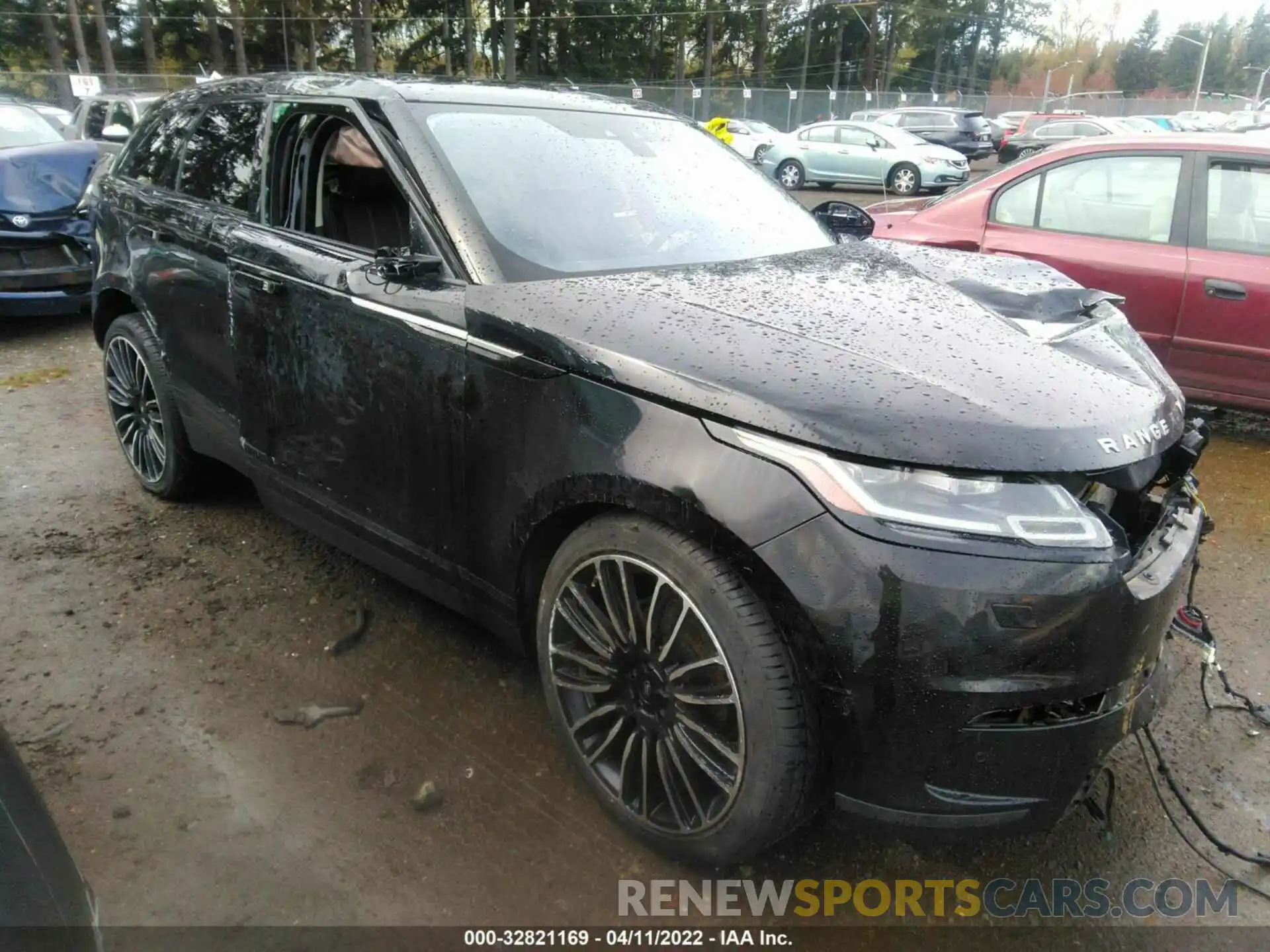 1 Photograph of a damaged car SALYB2EX9KA200024 LAND ROVER RANGE ROVER VELAR 2019