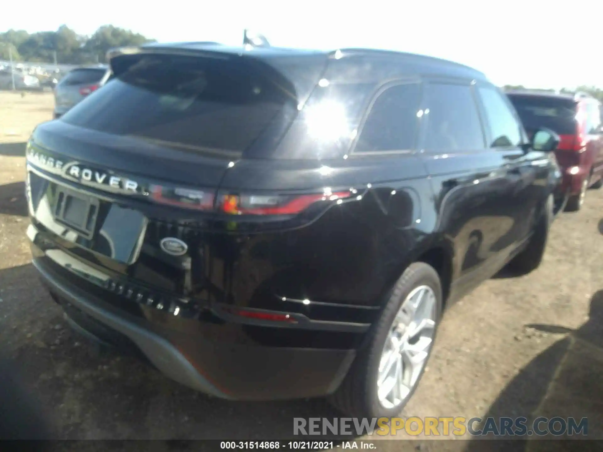 4 Photograph of a damaged car SALYB2EX9KA210309 LAND ROVER RANGE ROVER VELAR 2019