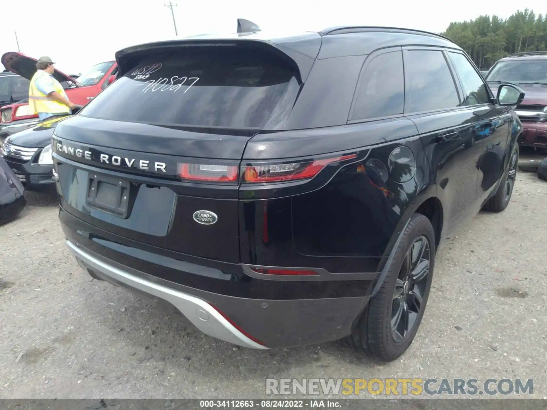 4 Photograph of a damaged car SALYB2EX9KA218734 LAND ROVER RANGE ROVER VELAR 2019