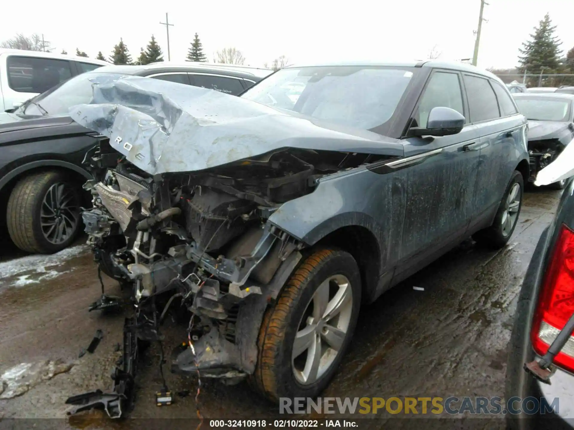 2 Photograph of a damaged car SALYB2EXXKA205331 LAND ROVER RANGE ROVER VELAR 2019