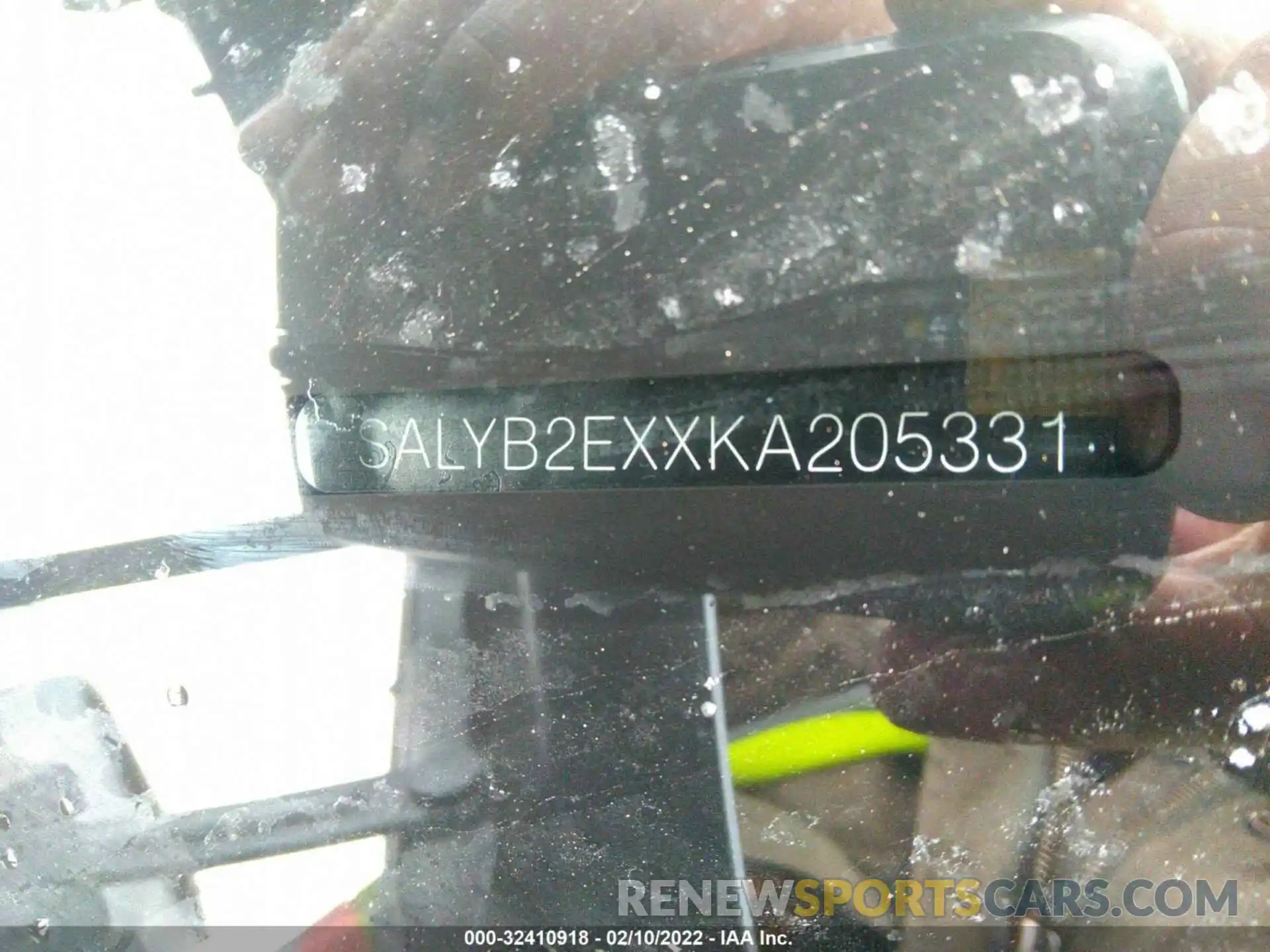 9 Photograph of a damaged car SALYB2EXXKA205331 LAND ROVER RANGE ROVER VELAR 2019