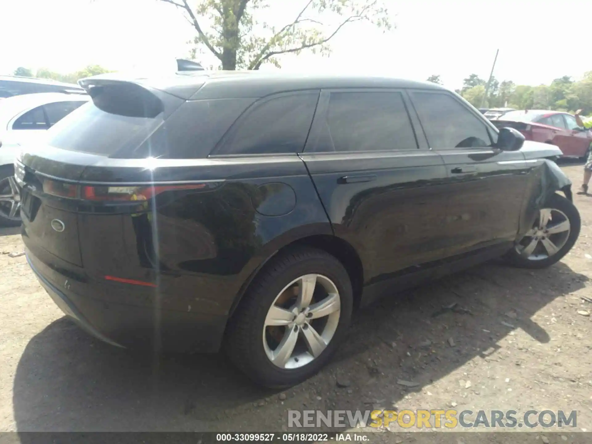 4 Photograph of a damaged car SALYB2EXXKA798415 LAND ROVER RANGE ROVER VELAR 2019