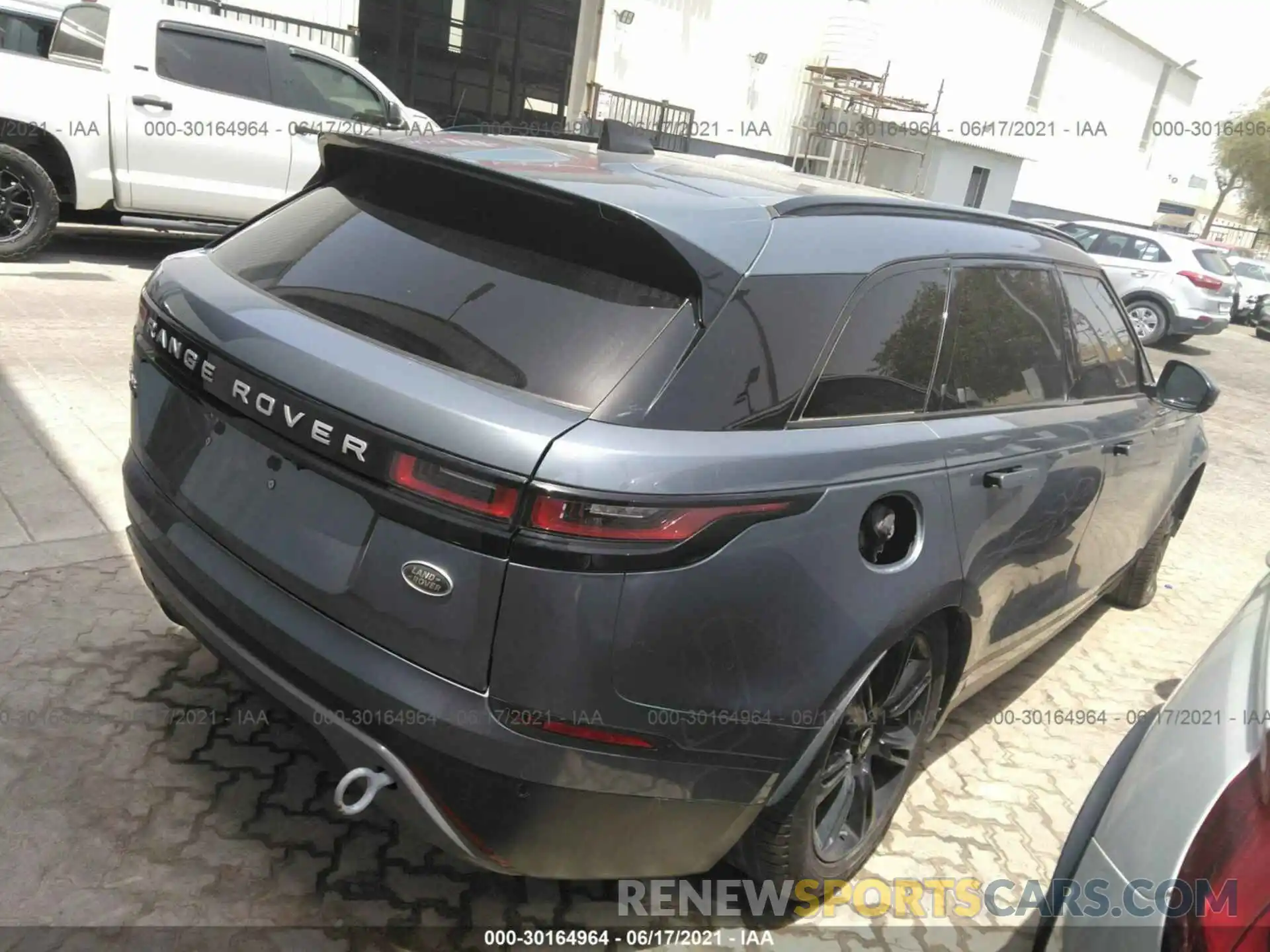 4 Фотография поврежденного автомобиля SALYB2FV0KA227285 LAND ROVER RANGE ROVER VELAR 2019