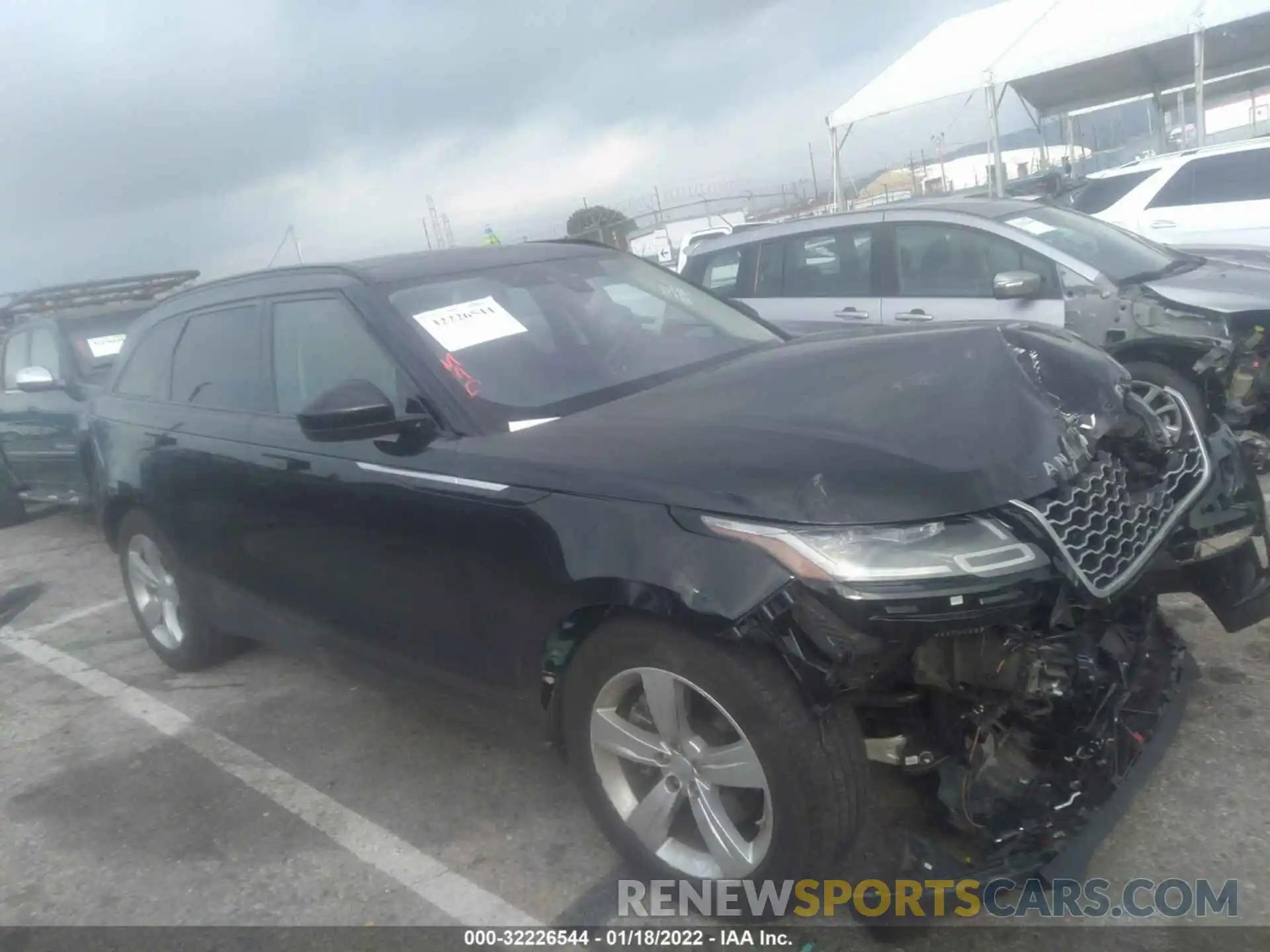 1 Photograph of a damaged car SALYB2FVXKA212227 LAND ROVER RANGE ROVER VELAR 2019