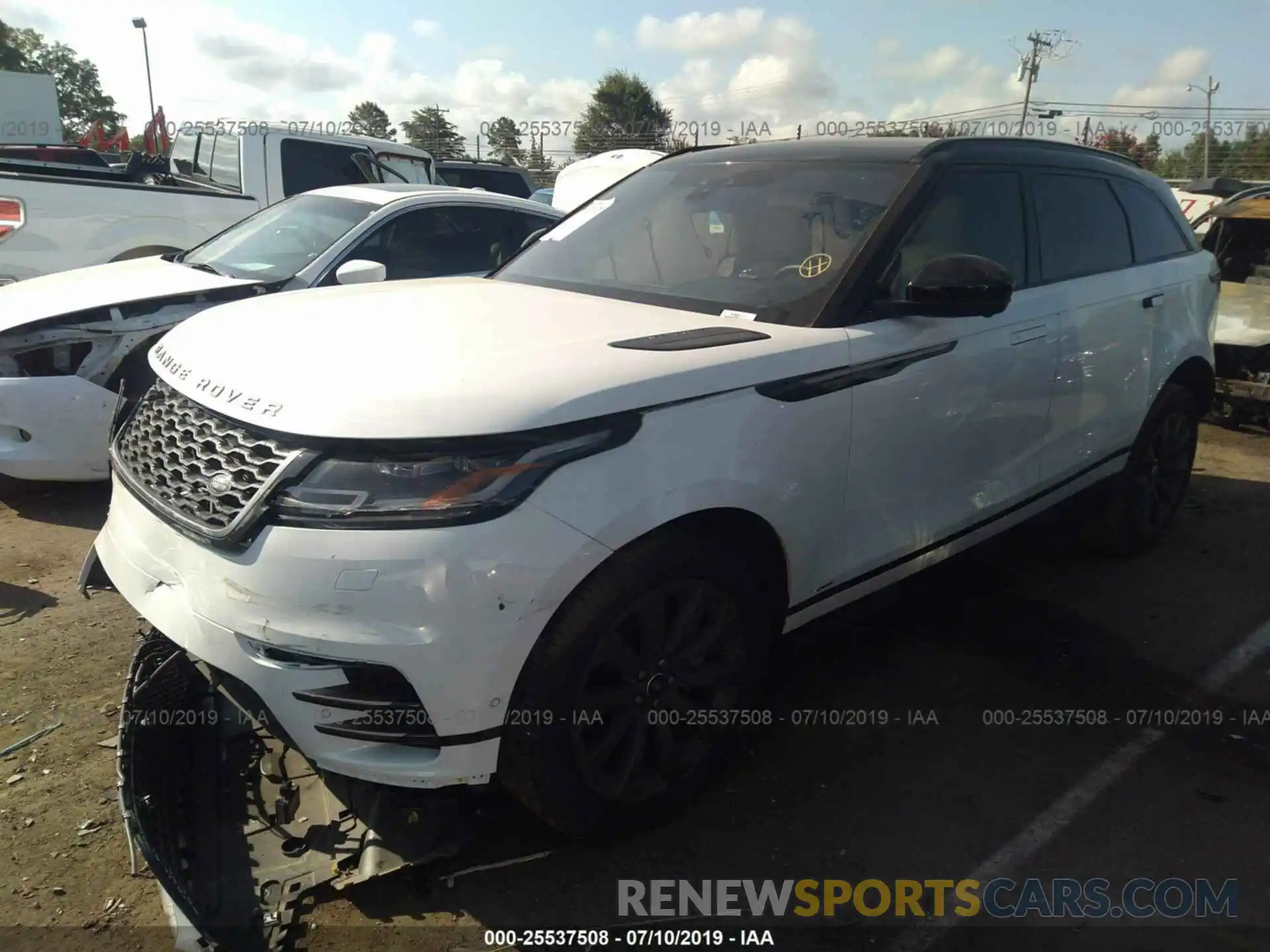 2 Фотография поврежденного автомобиля SALYL2EX0KA783306 LAND ROVER RANGE ROVER VELAR 2019