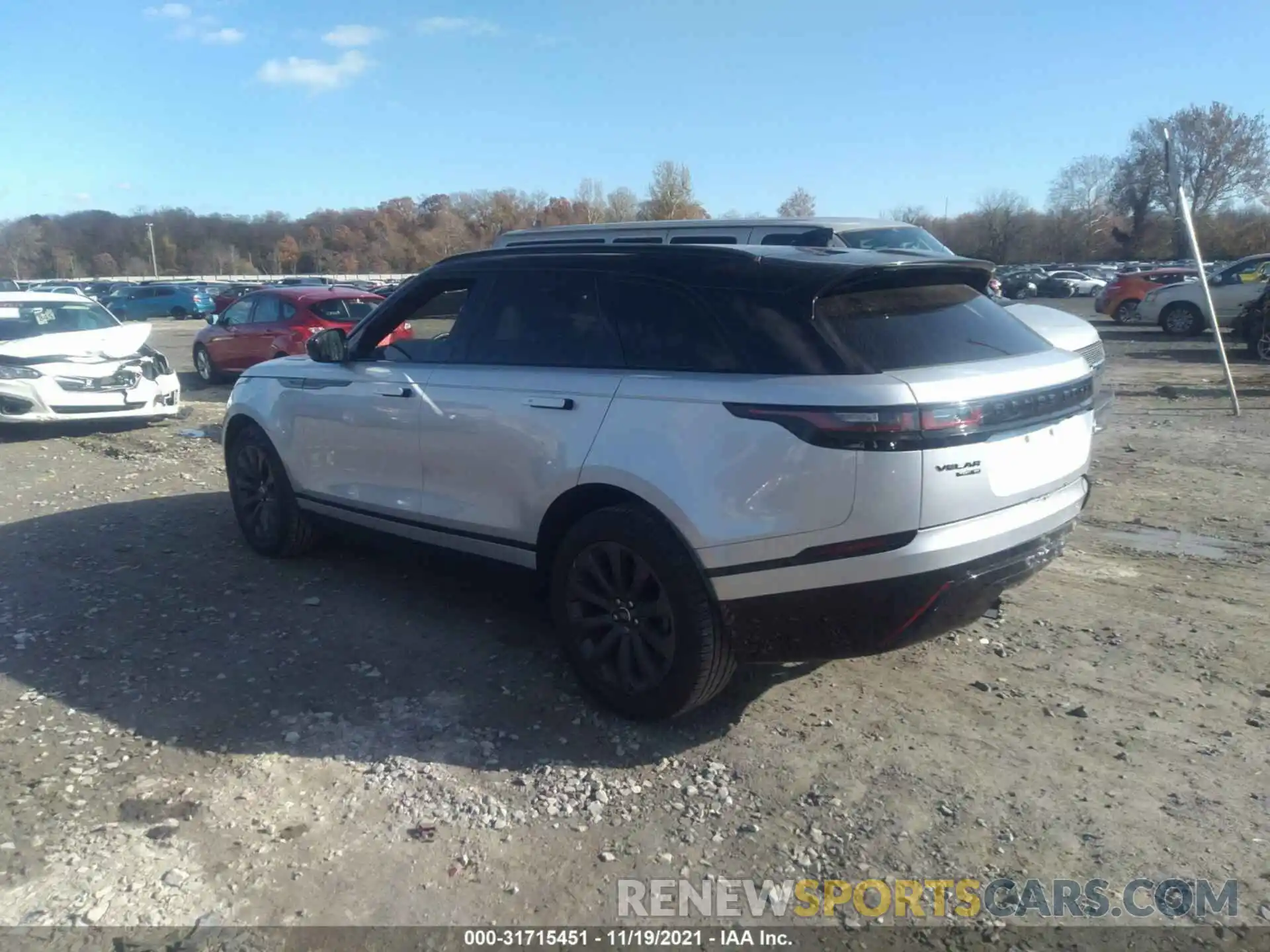 3 Photograph of a damaged car SALYL2EX1KA202847 LAND ROVER RANGE ROVER VELAR 2019