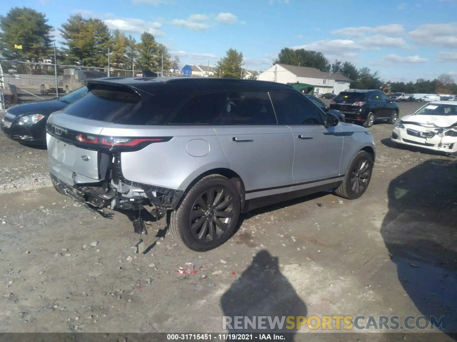 4 Photograph of a damaged car SALYL2EX1KA202847 LAND ROVER RANGE ROVER VELAR 2019