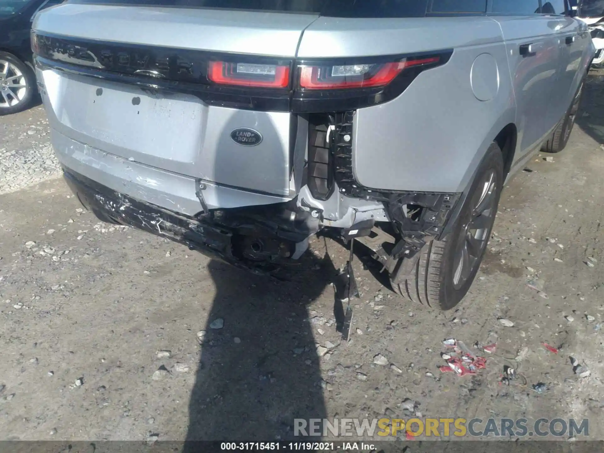 6 Photograph of a damaged car SALYL2EX1KA202847 LAND ROVER RANGE ROVER VELAR 2019