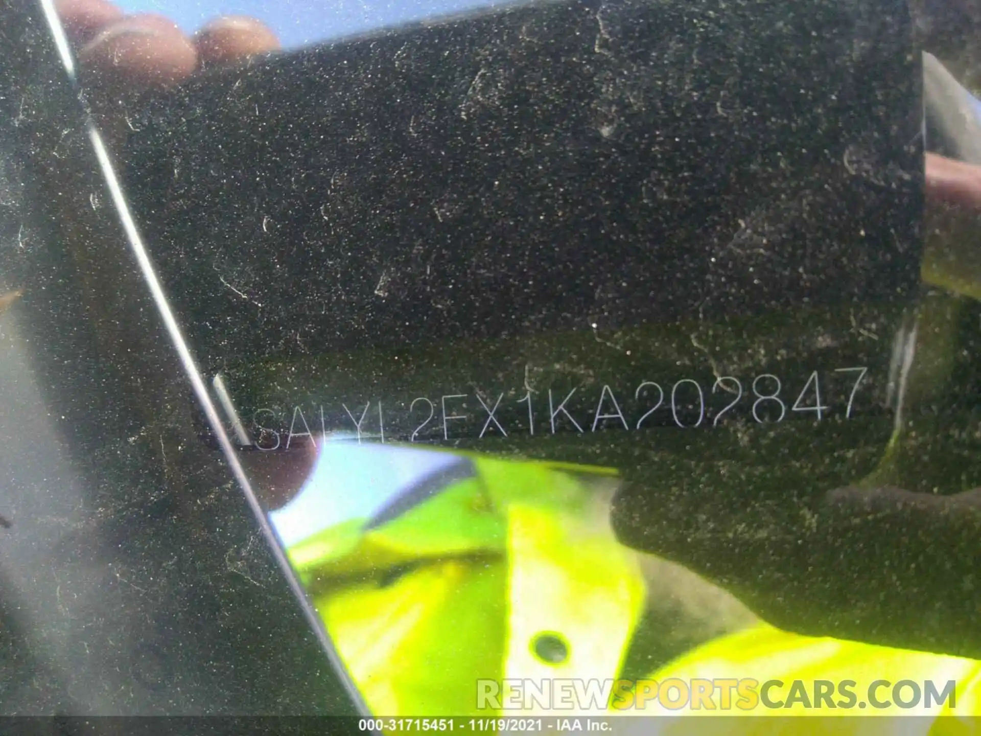 9 Photograph of a damaged car SALYL2EX1KA202847 LAND ROVER RANGE ROVER VELAR 2019