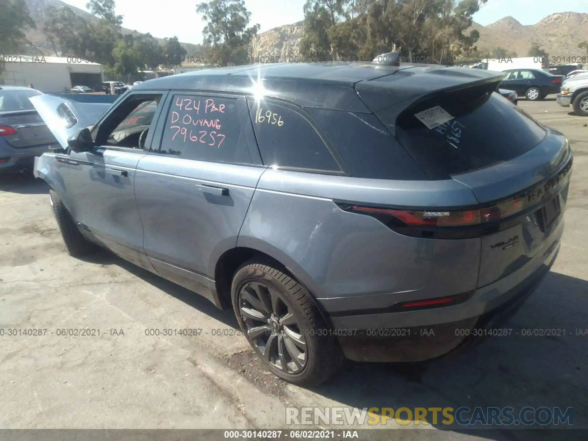 3 Photograph of a damaged car SALYL2EX1KA796257 LAND ROVER RANGE ROVER VELAR 2019