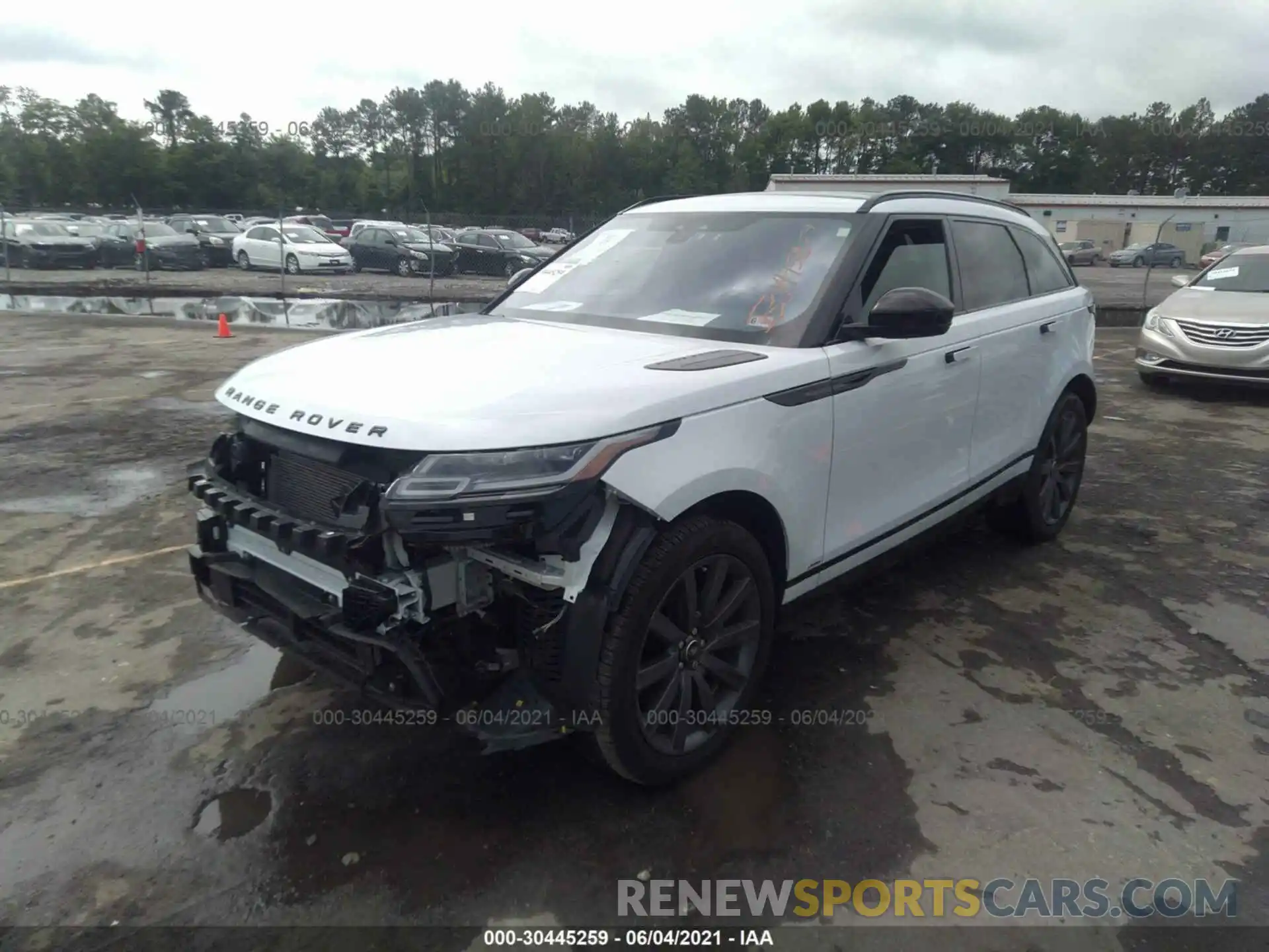 2 Фотография поврежденного автомобиля SALYL2EX2KA203201 LAND ROVER RANGE ROVER VELAR 2019