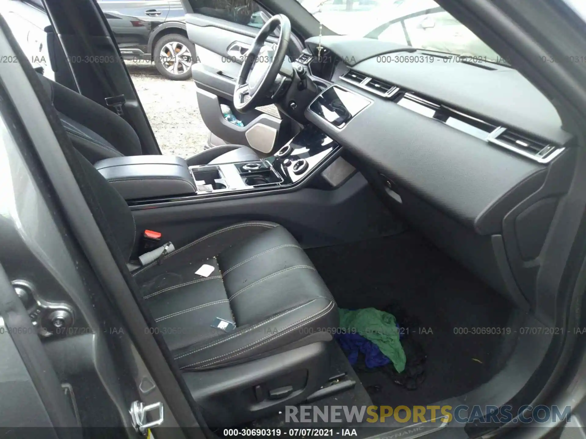 5 Photograph of a damaged car SALYL2EX2KA780603 LAND ROVER RANGE ROVER VELAR 2019