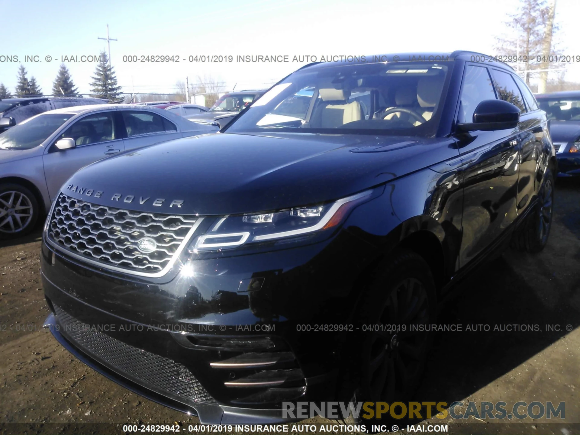 2 Фотография поврежденного автомобиля SALYL2EX2KA797157 LAND ROVER RANGE ROVER VELAR 2019