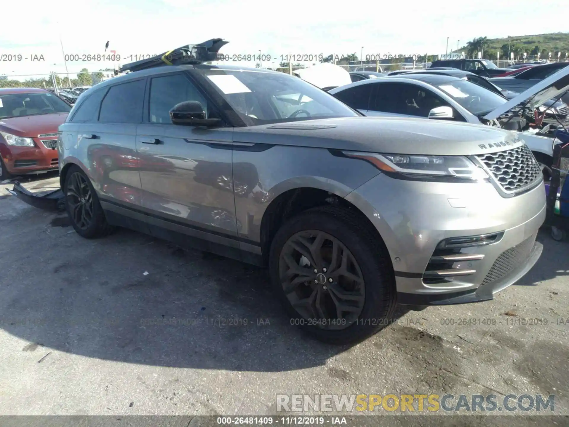 1 Photograph of a damaged car SALYL2EX3KA208987 LAND ROVER RANGE ROVER VELAR 2019