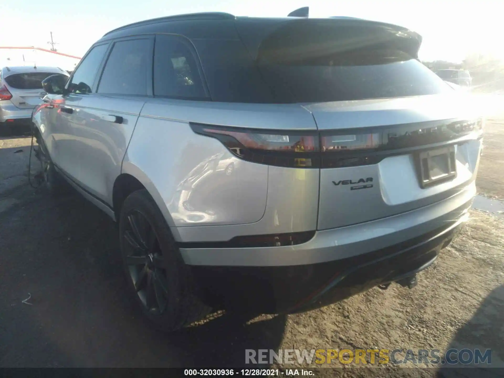 3 Photograph of a damaged car SALYL2EX3KA209430 LAND ROVER RANGE ROVER VELAR 2019