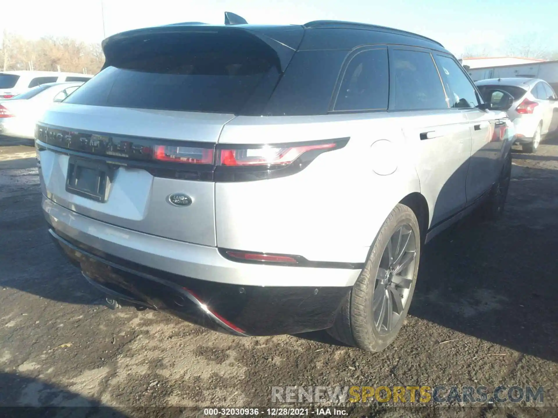 4 Photograph of a damaged car SALYL2EX3KA209430 LAND ROVER RANGE ROVER VELAR 2019