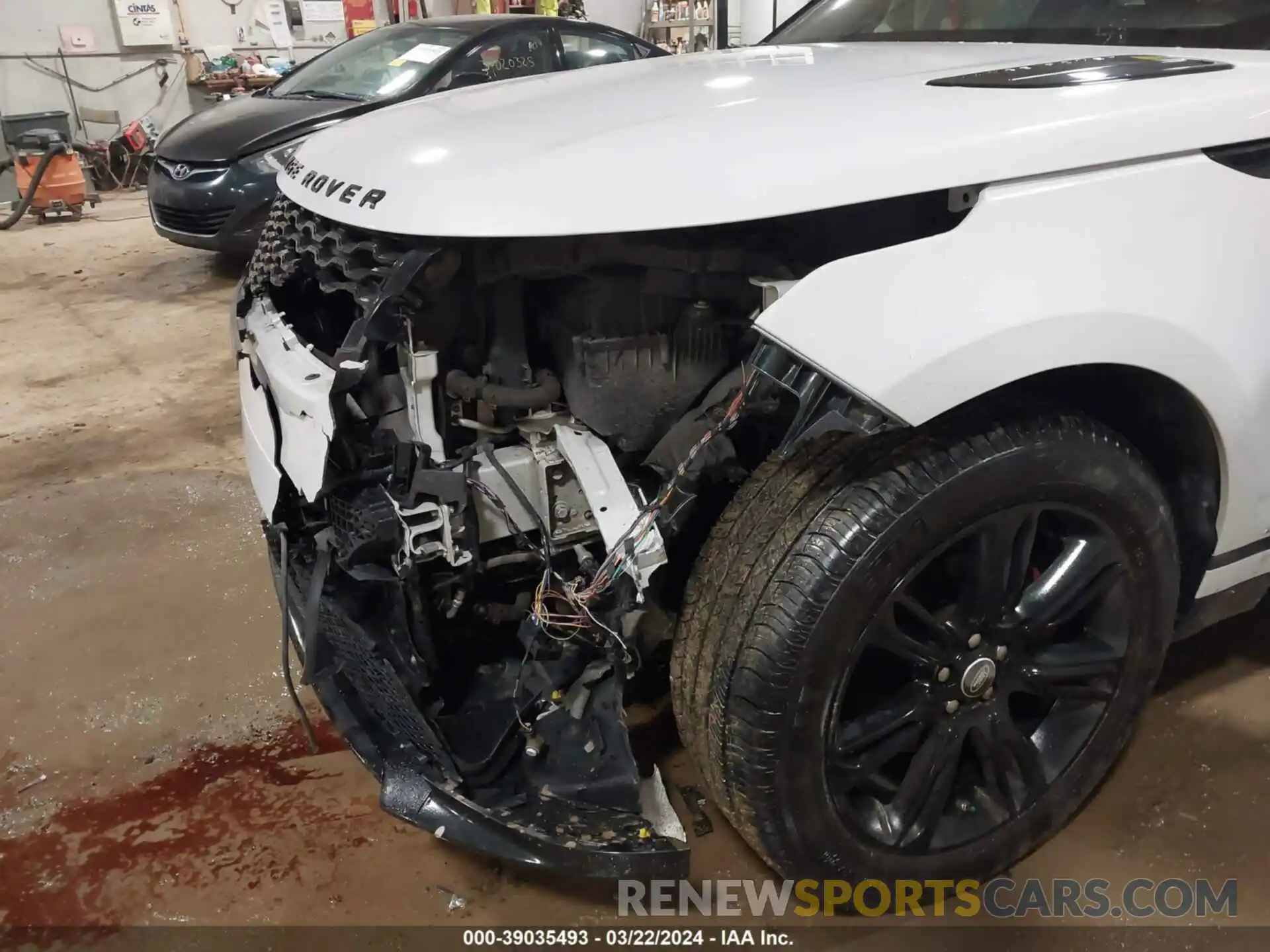 6 Photograph of a damaged car SALYL2EX3KA796793 LAND ROVER RANGE ROVER VELAR 2019