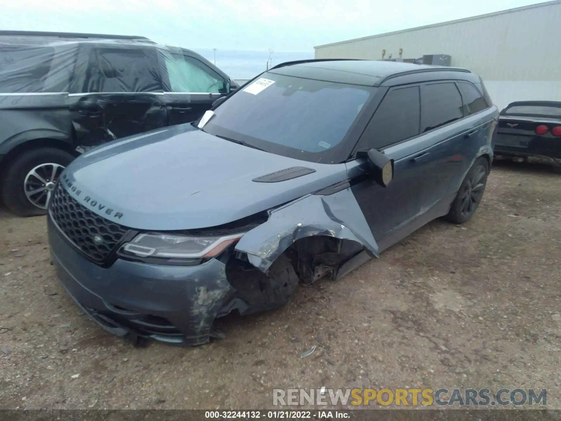 1 Photograph of a damaged car SALYL2EX4KA204415 LAND ROVER RANGE ROVER VELAR 2019