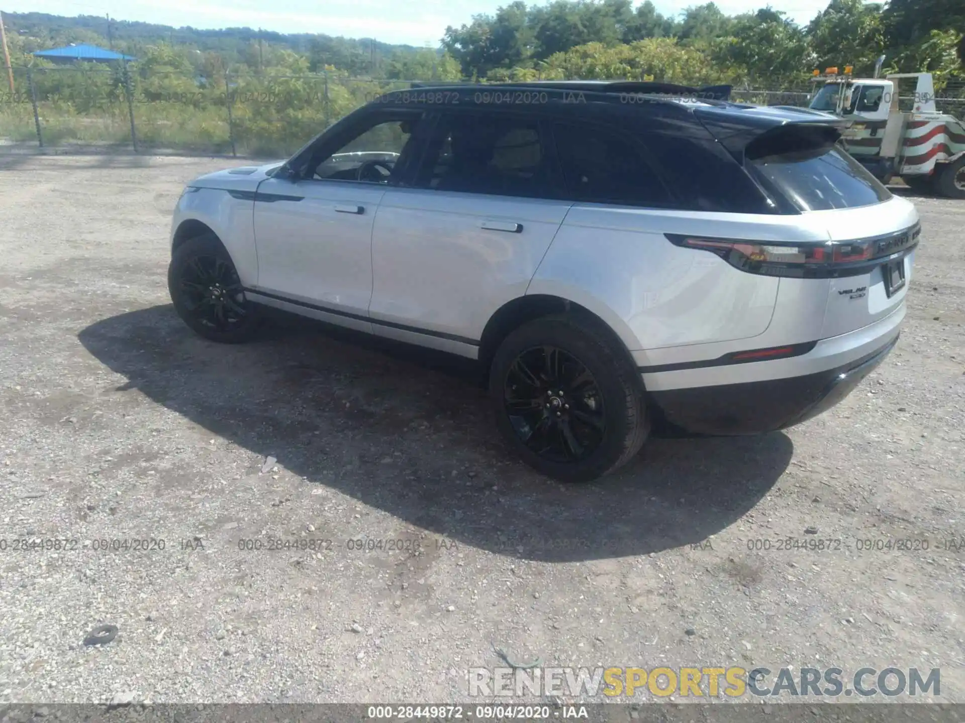 3 Photograph of a damaged car SALYL2EX4KA208822 LAND ROVER RANGE ROVER VELAR 2019