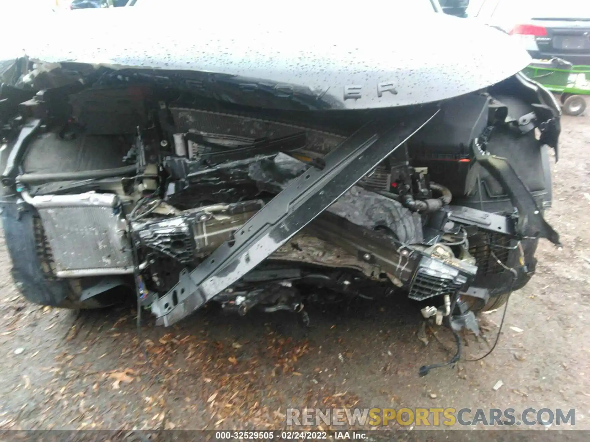 6 Photograph of a damaged car SALYL2EX4KA217648 LAND ROVER RANGE ROVER VELAR 2019