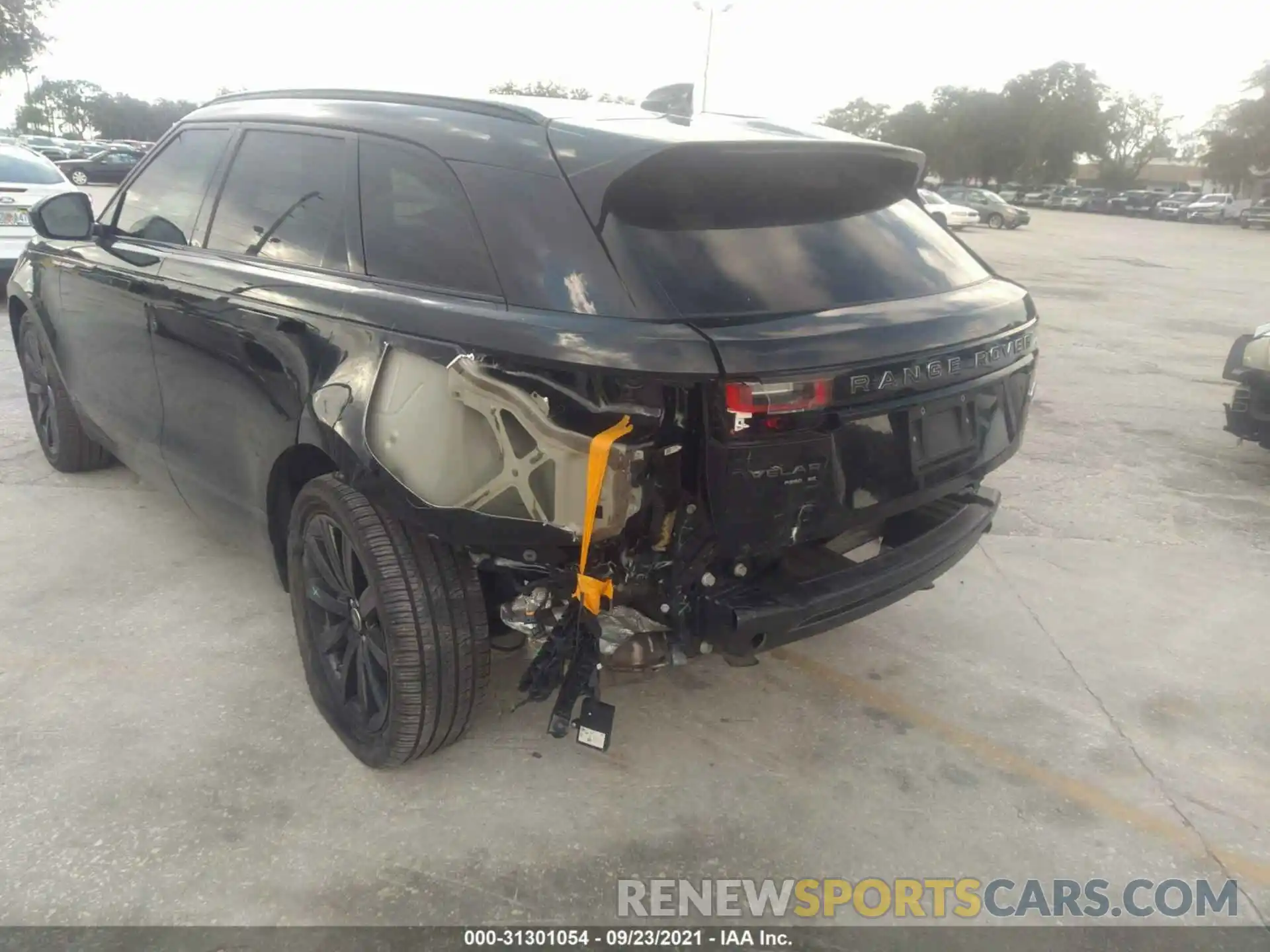 6 Photograph of a damaged car SALYL2EX4KA219917 LAND ROVER RANGE ROVER VELAR 2019