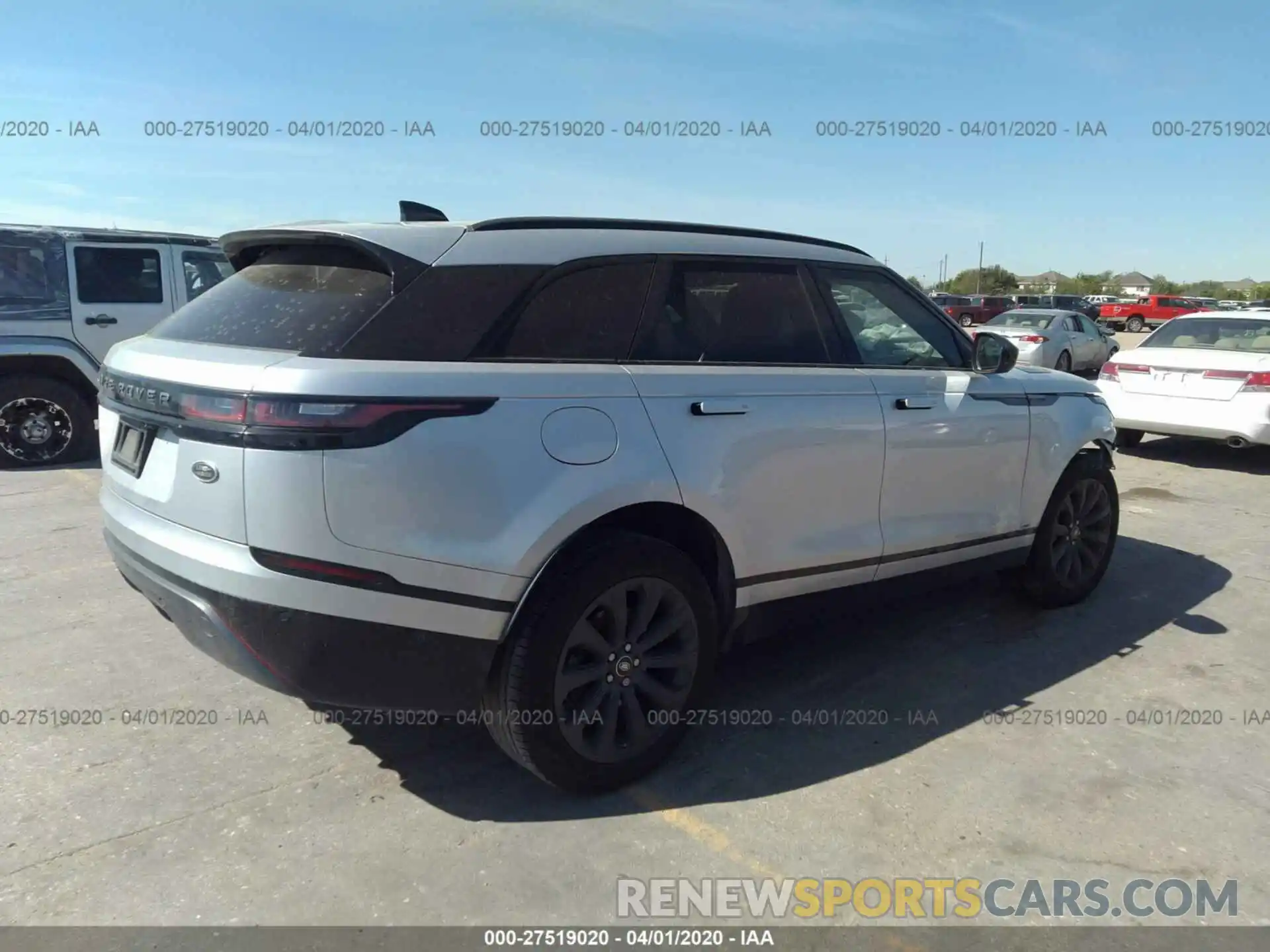 4 Photograph of a damaged car SALYL2EX4KA779677 LAND ROVER RANGE ROVER VELAR 2019