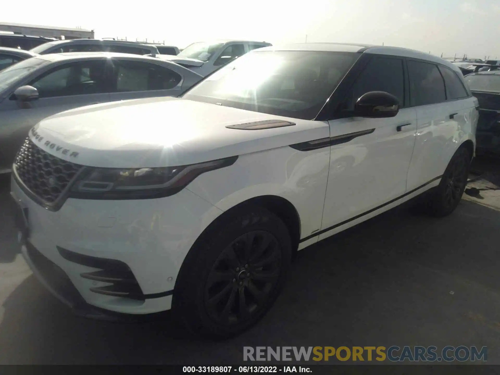 2 Фотография поврежденного автомобиля SALYL2EX5KA218534 LAND ROVER RANGE ROVER VELAR 2019