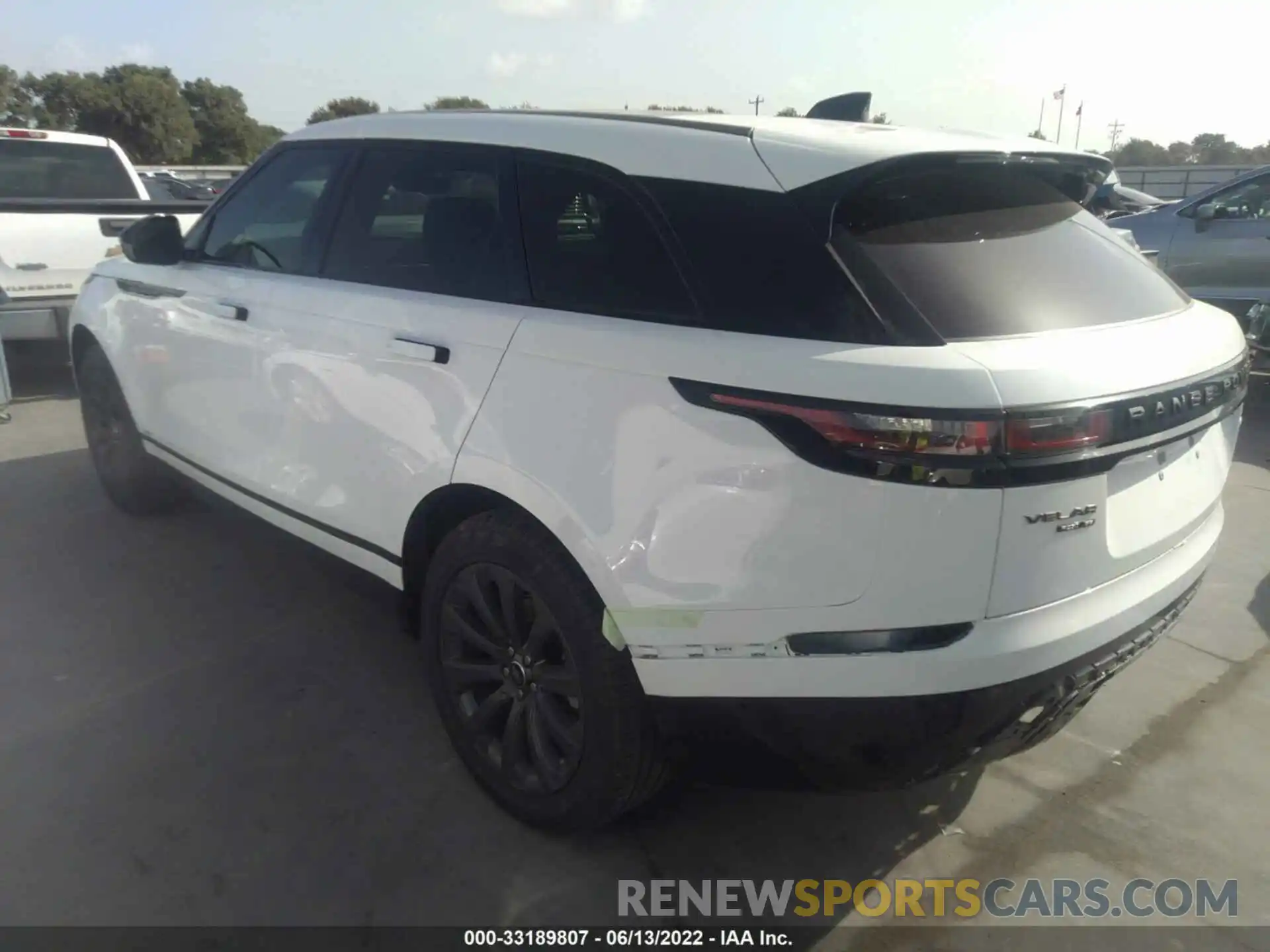 3 Фотография поврежденного автомобиля SALYL2EX5KA218534 LAND ROVER RANGE ROVER VELAR 2019