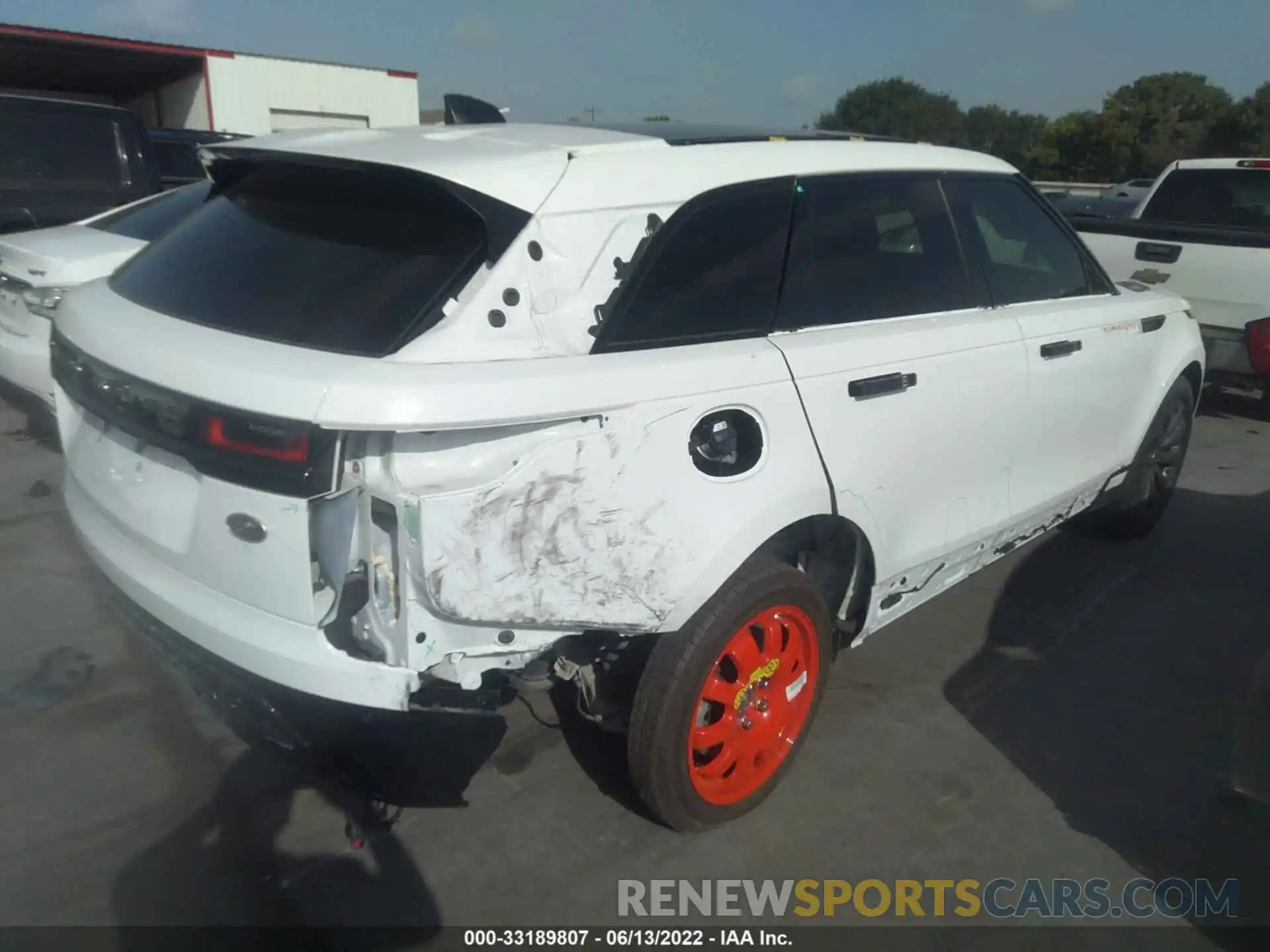 4 Photograph of a damaged car SALYL2EX5KA218534 LAND ROVER RANGE ROVER VELAR 2019