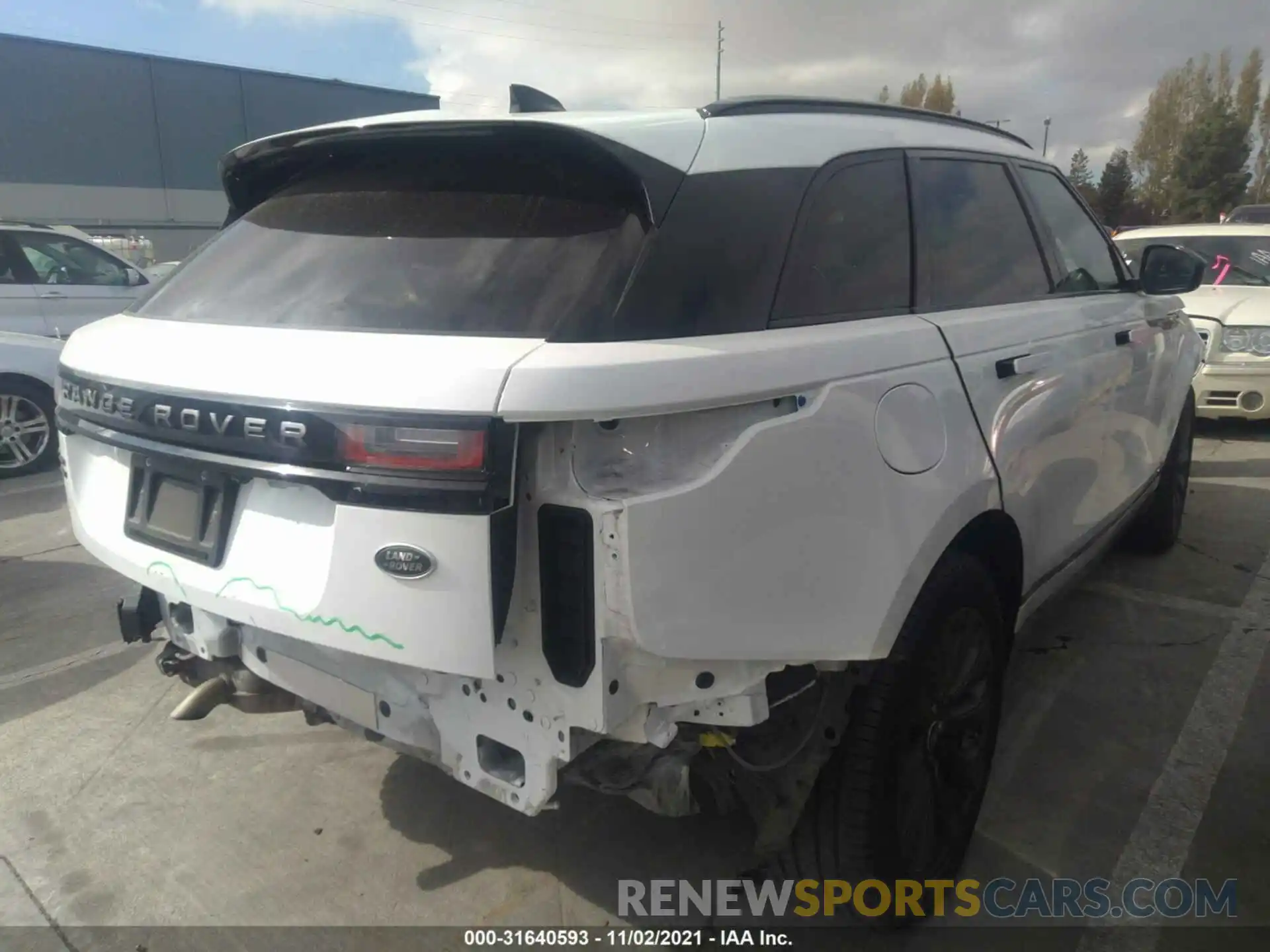 4 Photograph of a damaged car SALYL2EX5KA778912 LAND ROVER RANGE ROVER VELAR 2019