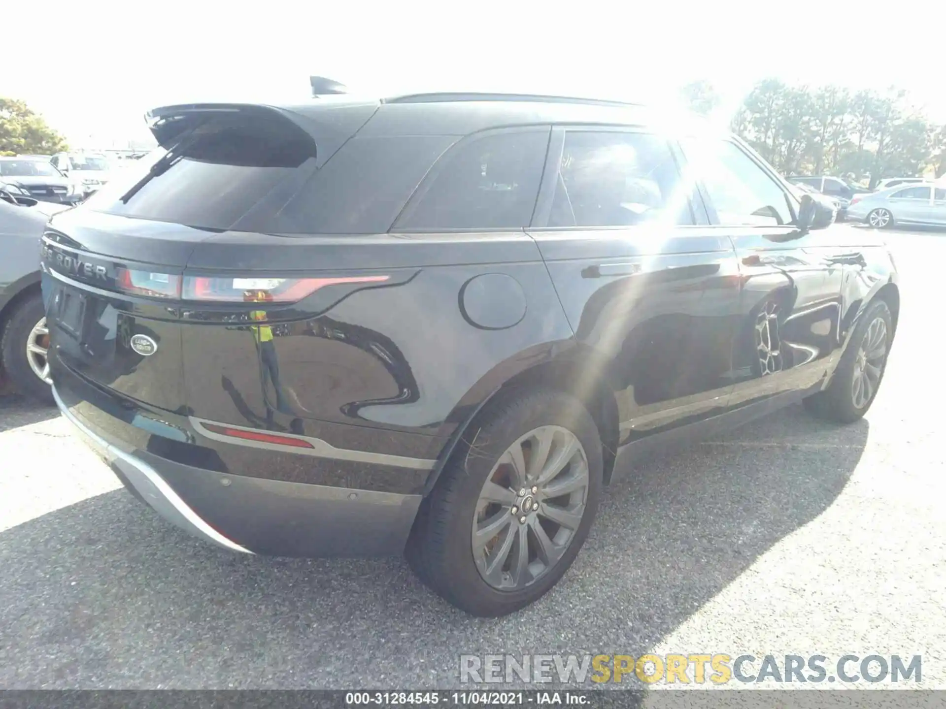 4 Photograph of a damaged car SALYL2EX5KA782961 LAND ROVER RANGE ROVER VELAR 2019