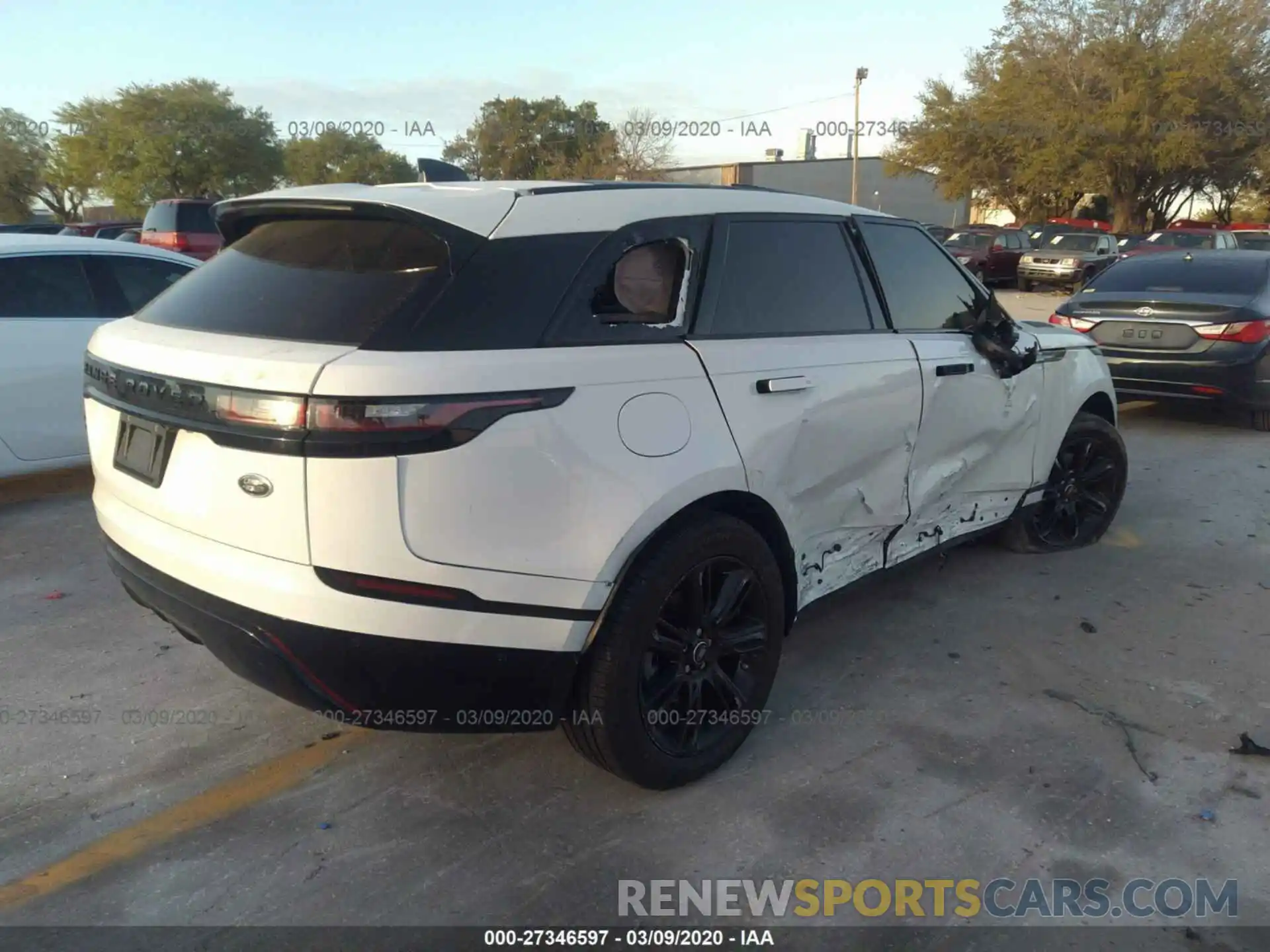 4 Photograph of a damaged car SALYL2EX5KA796214 LAND ROVER RANGE ROVER VELAR 2019