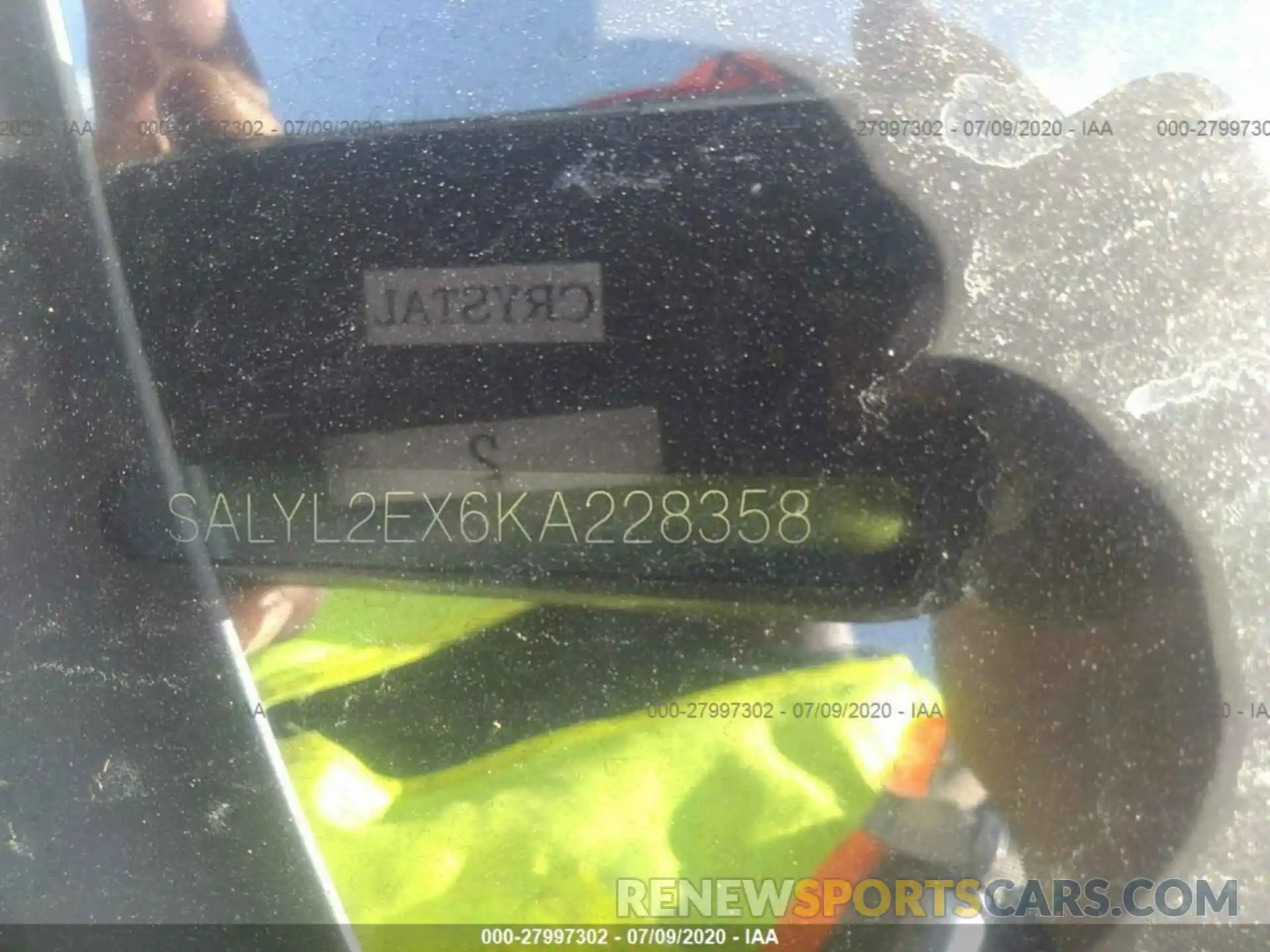 9 Photograph of a damaged car SALYL2EX6KA228358 LAND ROVER RANGE ROVER VELAR 2019