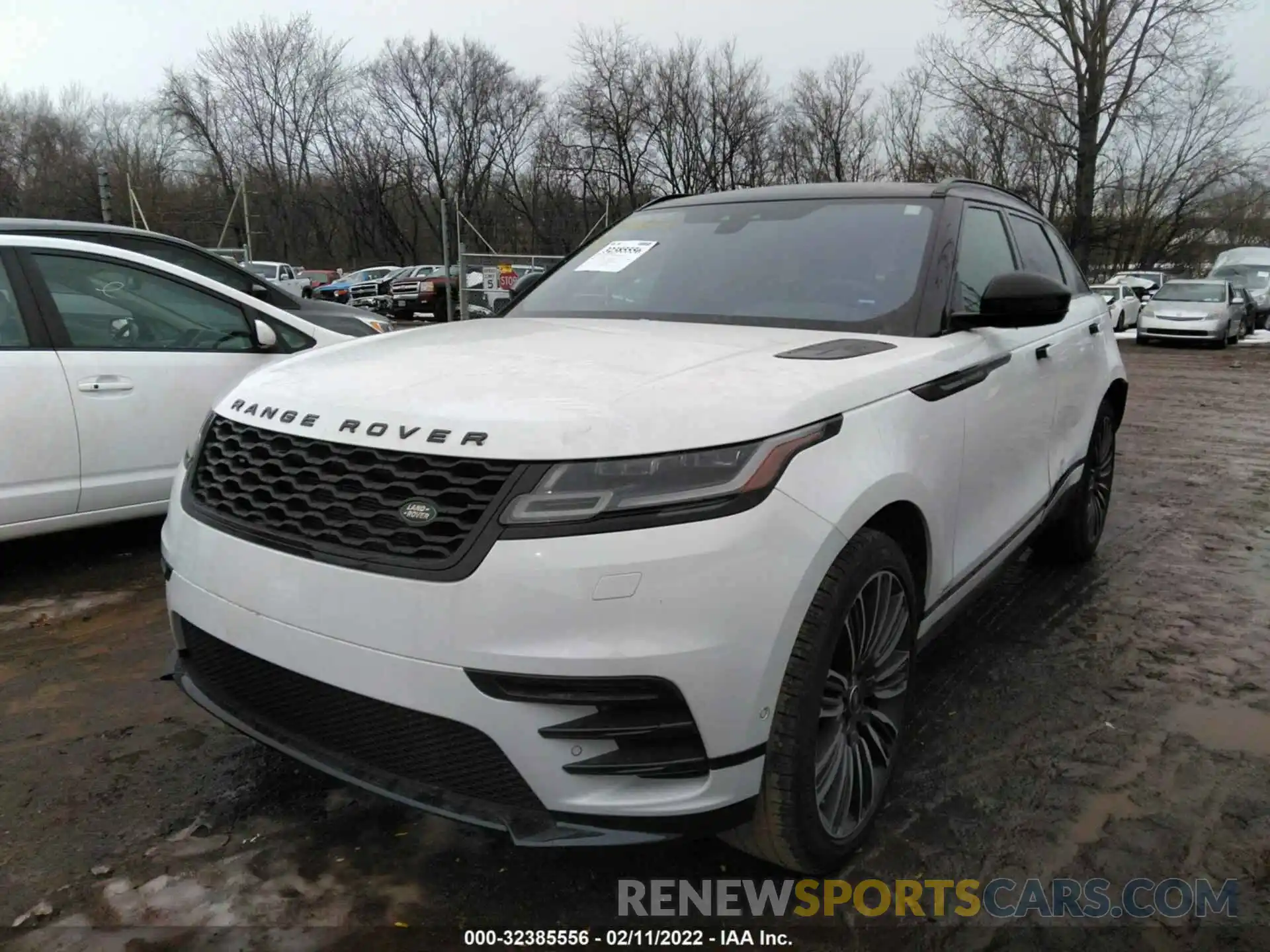 2 Фотография поврежденного автомобиля SALYL2EX6KA779499 LAND ROVER RANGE ROVER VELAR 2019