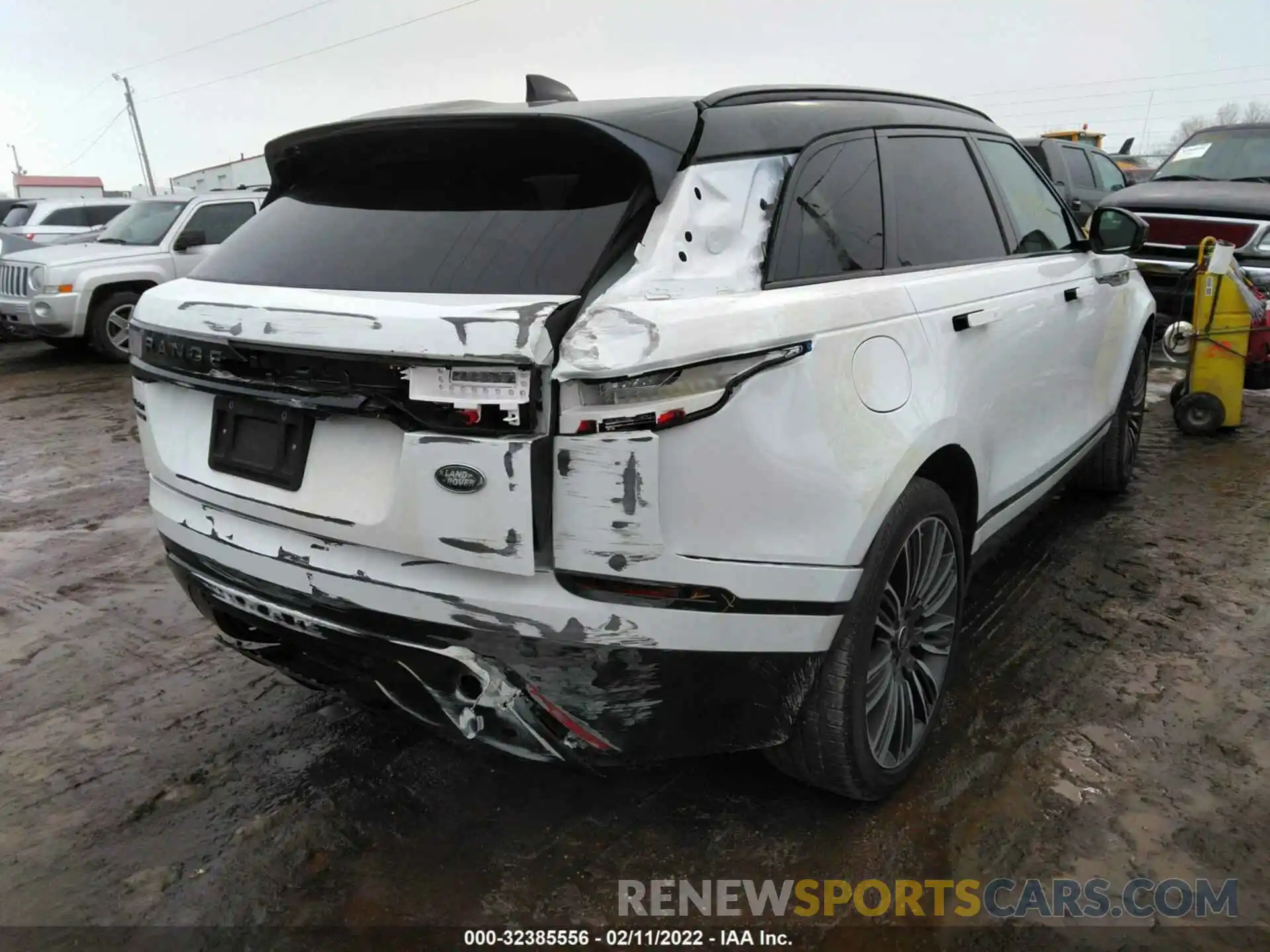 6 Photograph of a damaged car SALYL2EX6KA779499 LAND ROVER RANGE ROVER VELAR 2019