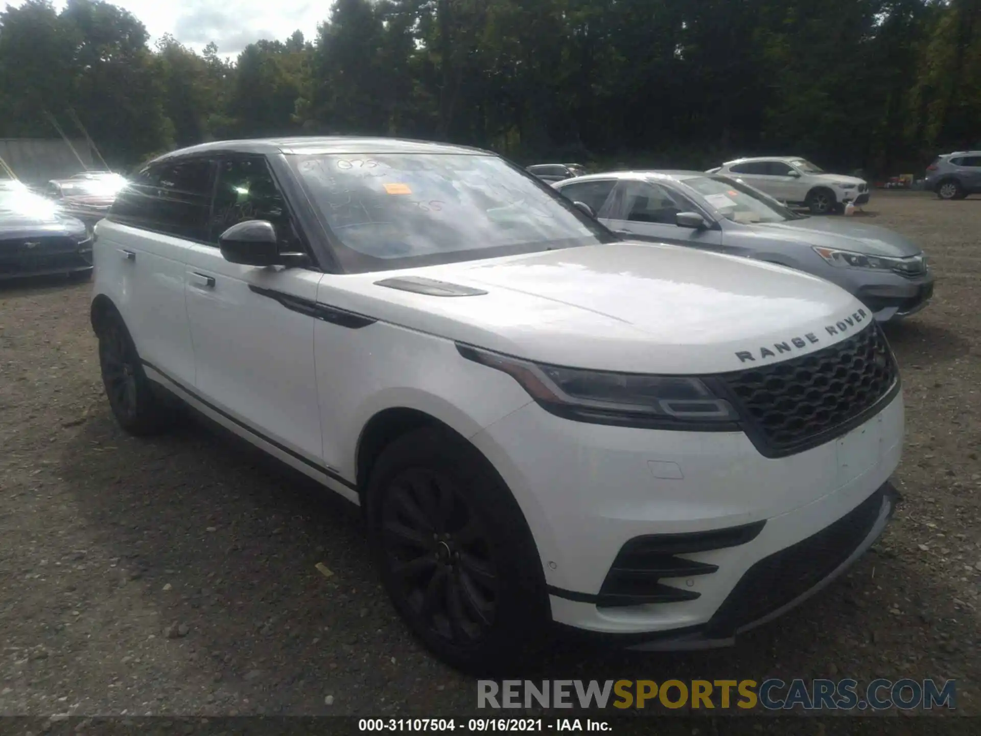 1 Photograph of a damaged car SALYL2EX6KA784945 LAND ROVER RANGE ROVER VELAR 2019