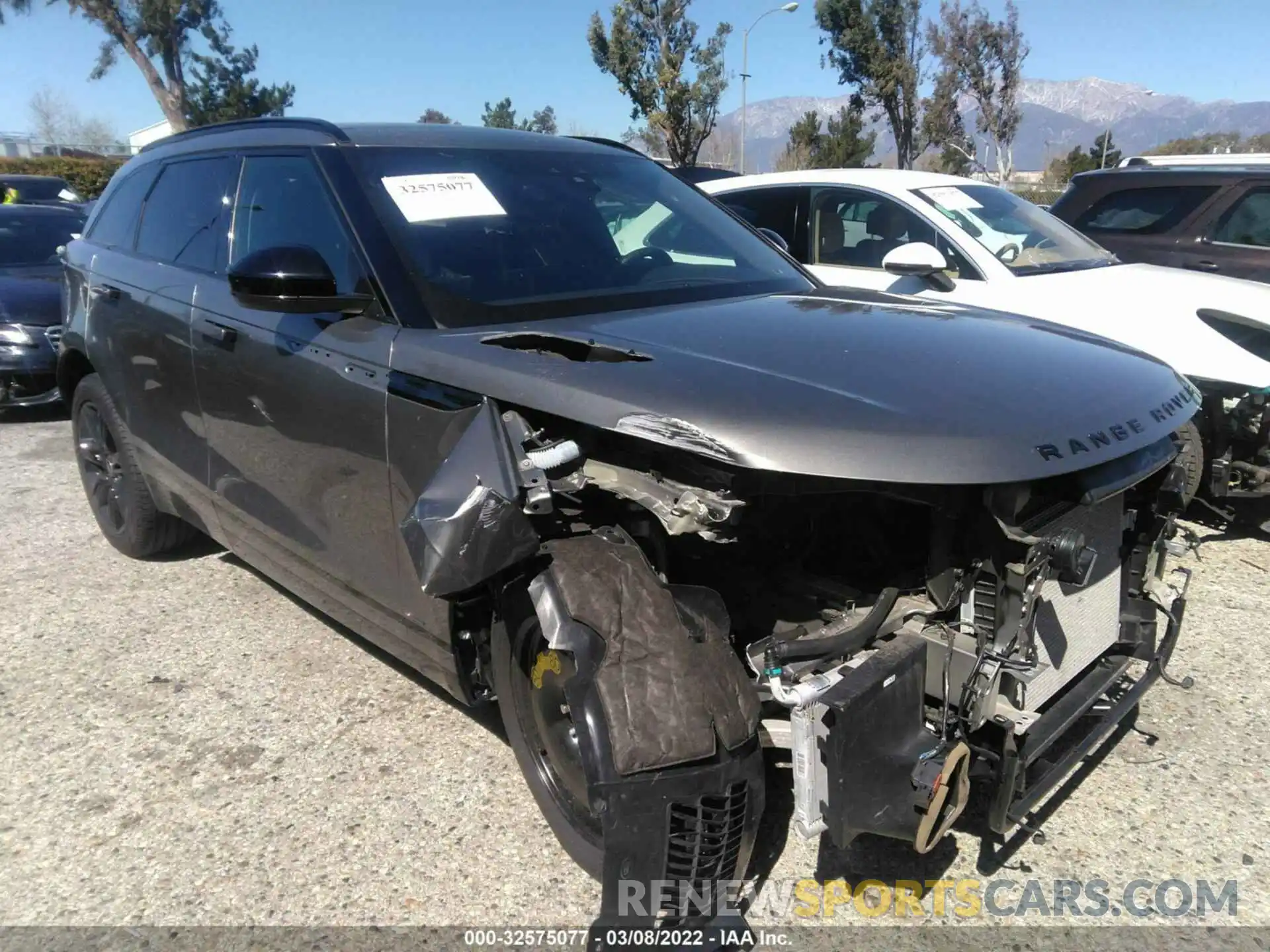 1 Photograph of a damaged car SALYL2EX8KA234517 LAND ROVER RANGE ROVER VELAR 2019