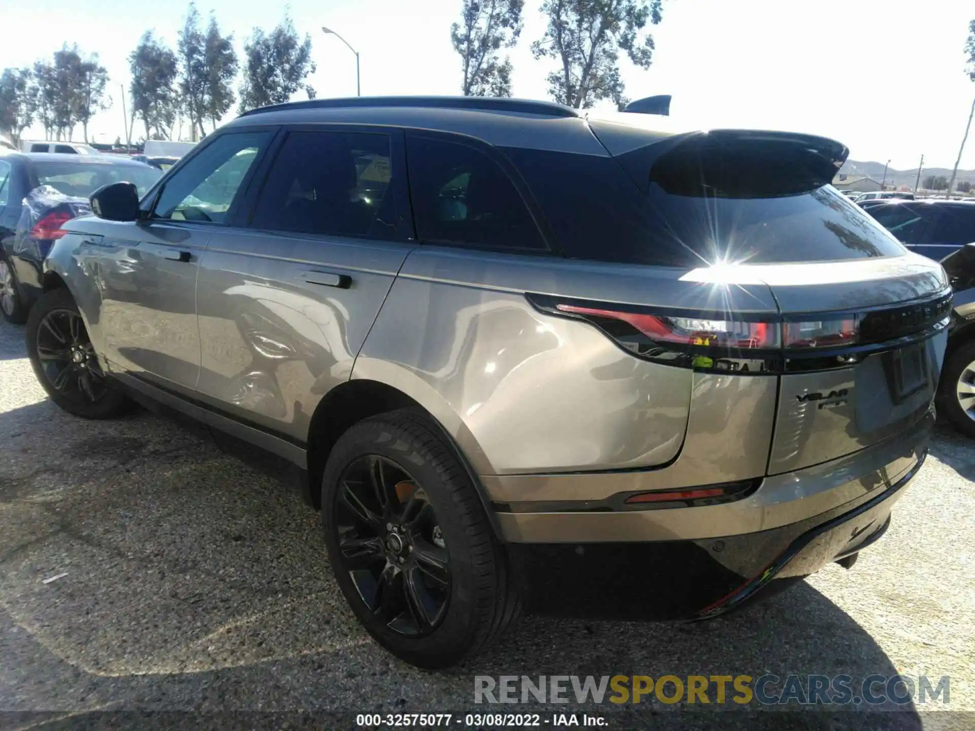 3 Фотография поврежденного автомобиля SALYL2EX8KA234517 LAND ROVER RANGE ROVER VELAR 2019